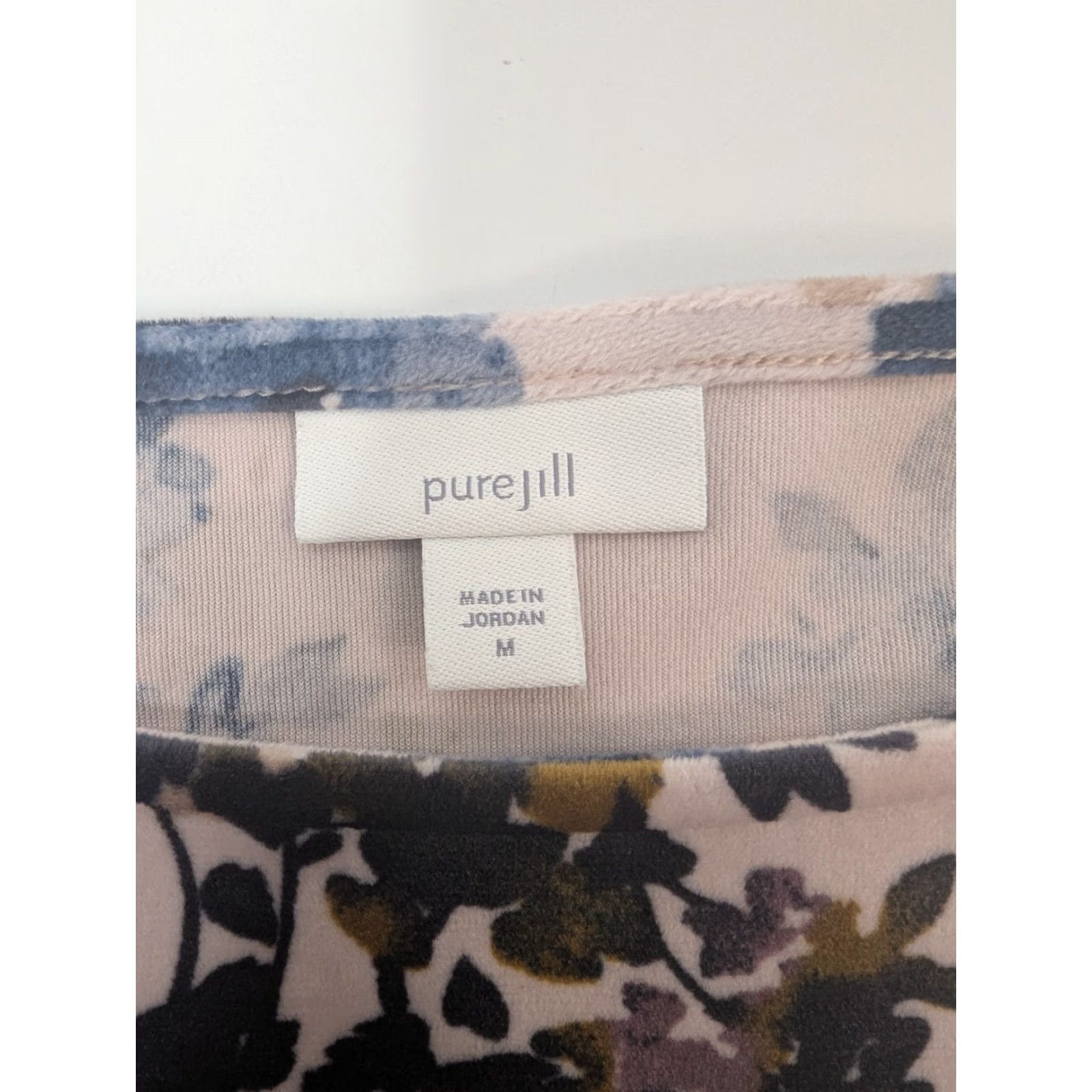J. Jill J. Jill Pullover Long Sleeve Tunic Top M Dusty Rose Blue Floral Velour Women Shirt Size M / US 6-8 / IT 42-44 - 7 Thumbnail