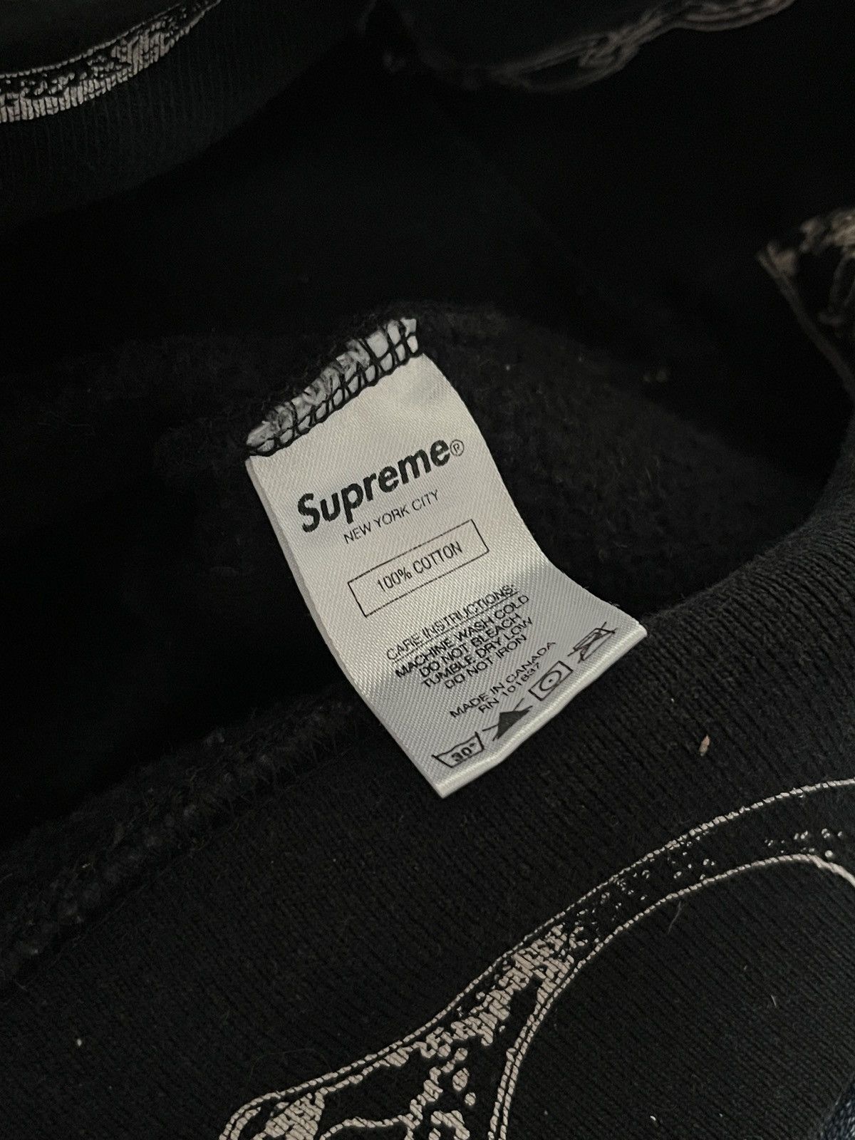 Supreme Supreme Handcuffs Hoodie FW17 Size US L / EU 52-54 / 3 - 8 Thumbnail