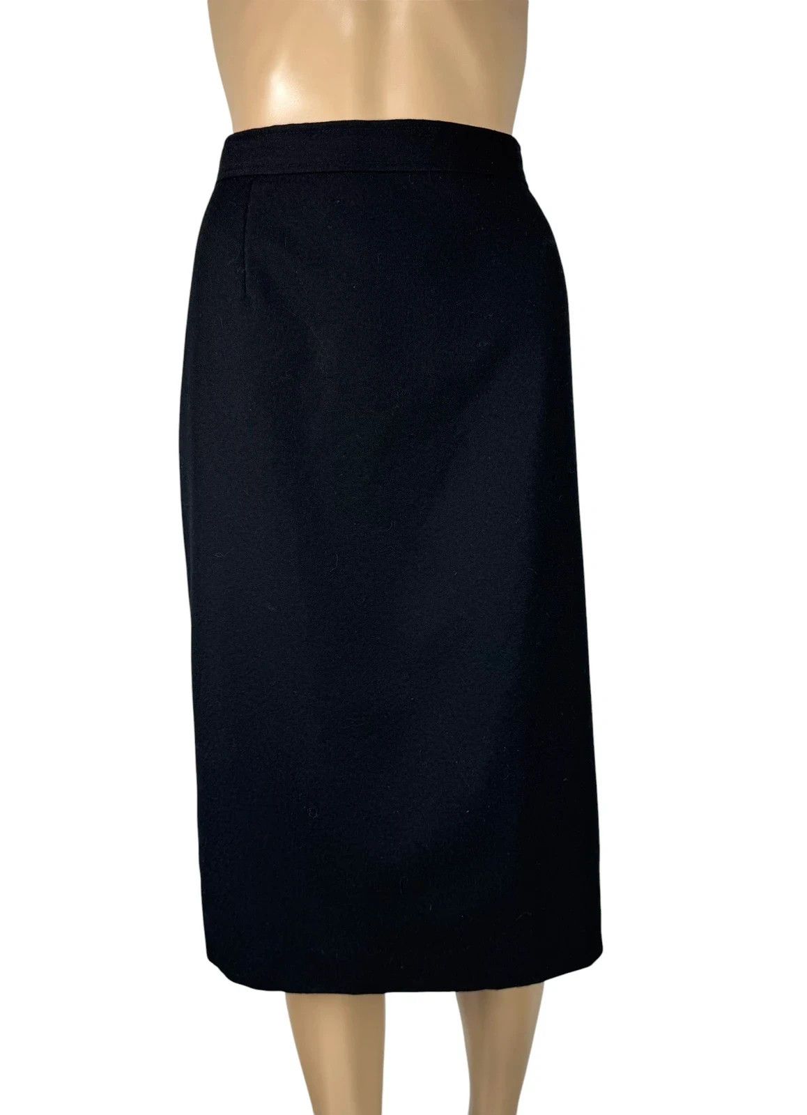 Valentino Valentino Vintage Skirt Knee-Length Wool size 16 Size 34" / US 12 / IT 48 - 1 Thumbnail