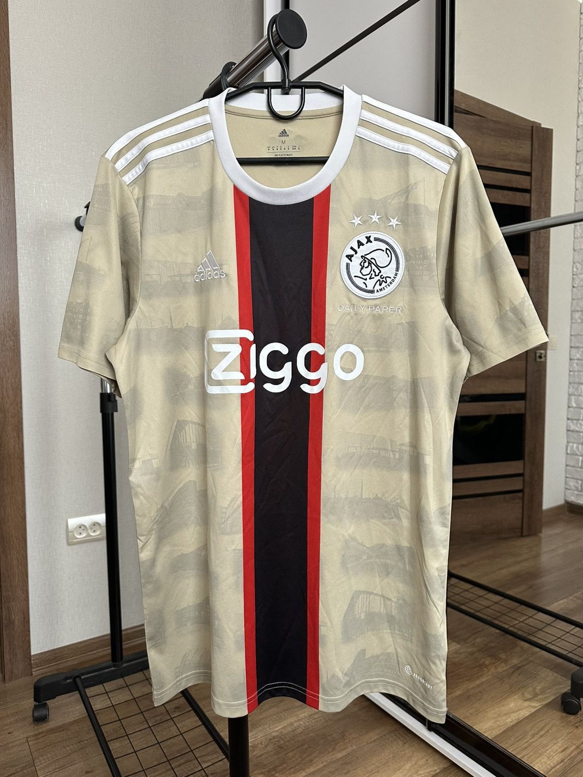 Adidas 2022/2023 Ajax Amsterdam Daily Paper Soccer Jersey T-Shirt Size US M / EU 48-50 / 2 - 3 Thumbnail