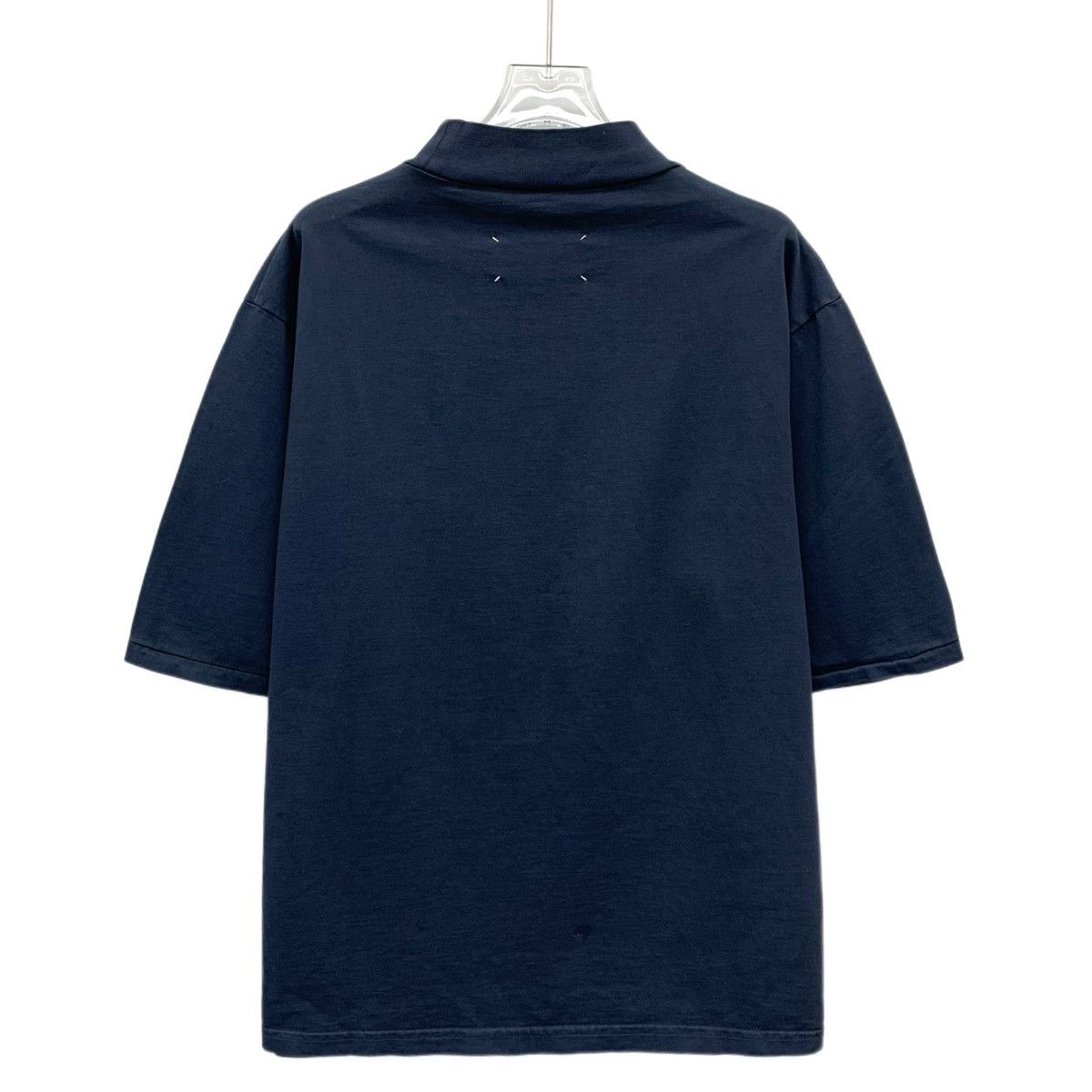 Maison Margiela Maison Margiela Dark Navy Letter Short Sleeve T-shirt K26WX Size US S / EU 44-46 / 1 - 2 Thumbnail