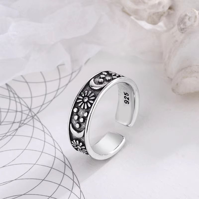 Jewelry Sun Moon Rings Size ONE SIZE - 1 Thumbnail