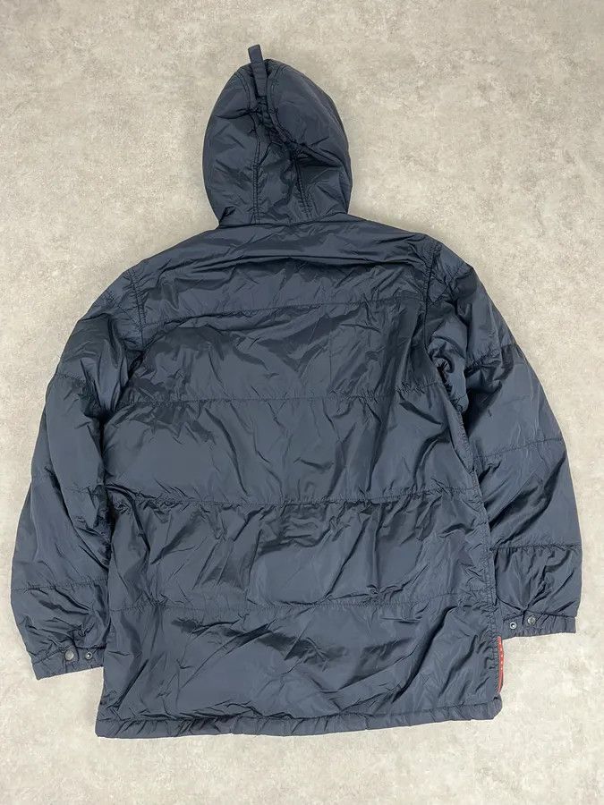 Prada AW2006 Prada Navy Fur Collar Heavy Puffer Jacket Size US L / EU 52-54 / 3 - 6 Thumbnail