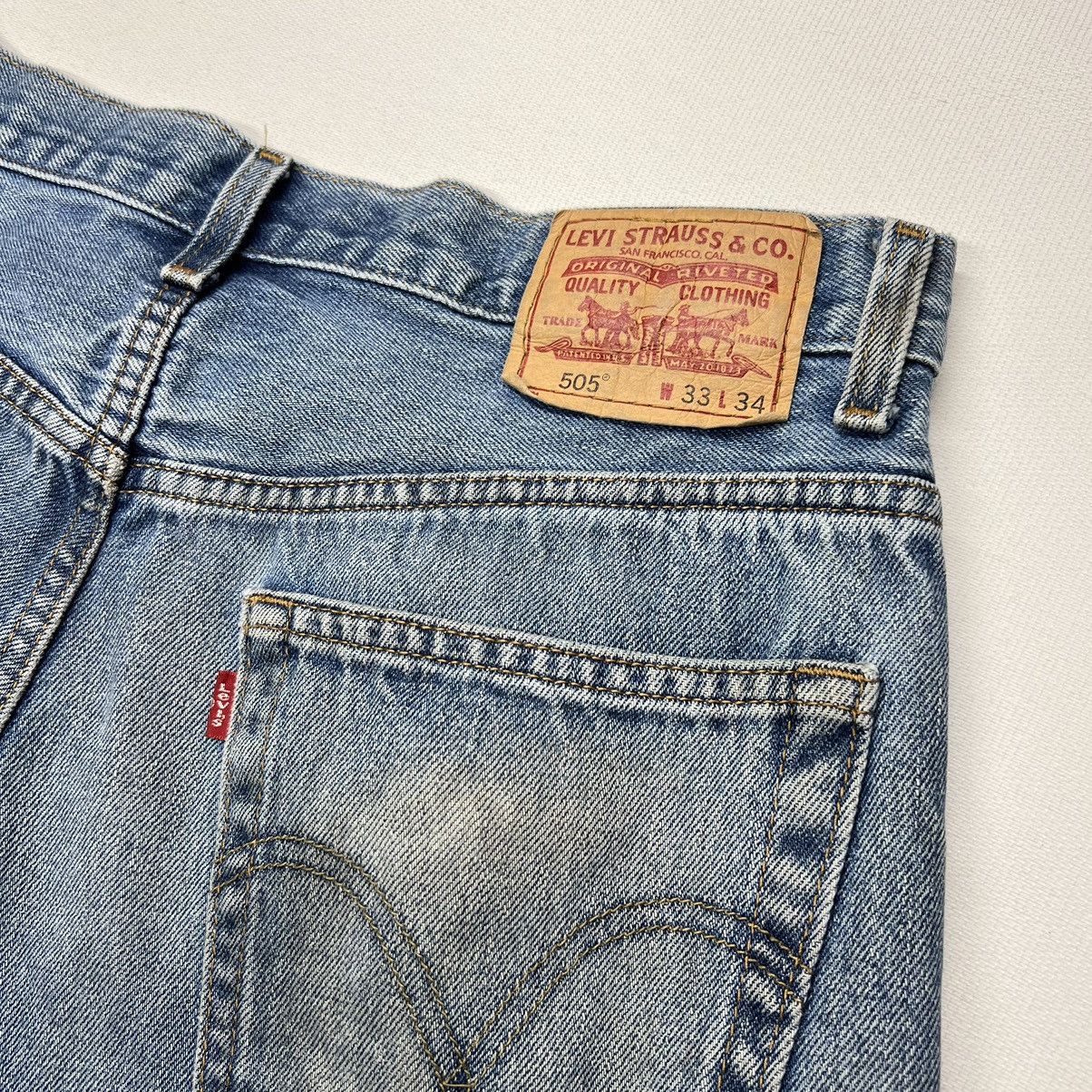 Levi's × Vintage Levis 505 Jeans Blue Straight Regular Fit Distressed Baggy Size US 33 - 13 Thumbnail