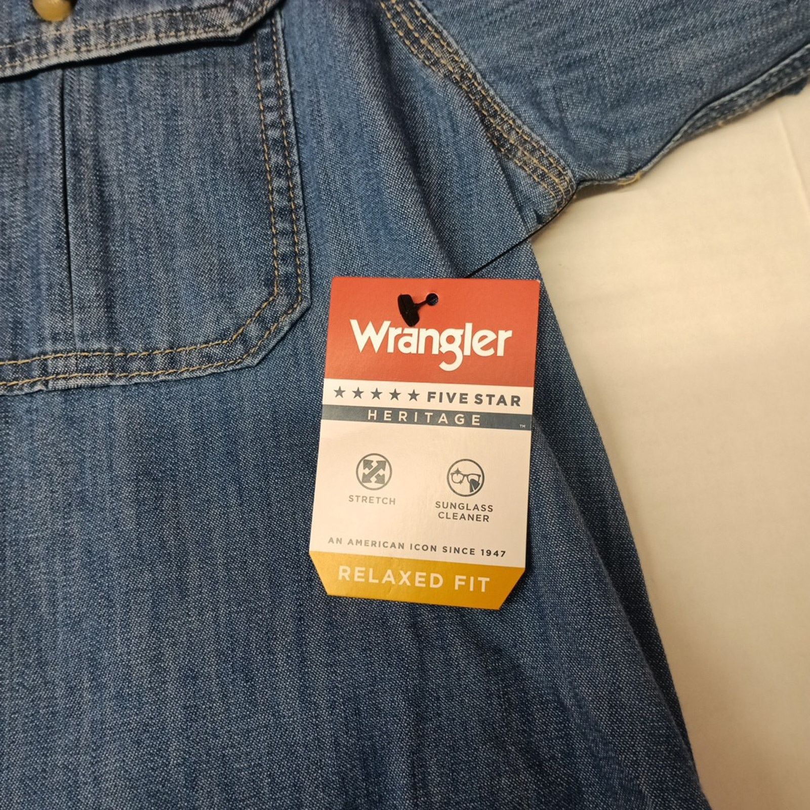 Wrangler Wrangler Big Men's Relaxed Fit Woven Shirt Size M Blue Size US M / EU 48-50 / 2 - 3 Thumbnail