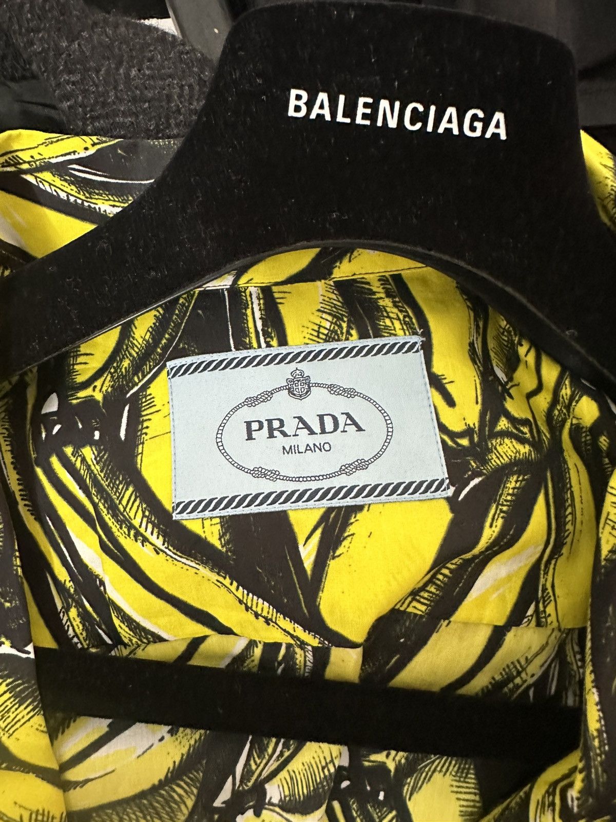 Prada Prada Banana and Flames Bowling Shirt Size US S / EU 44-46 / 1 - 3 Thumbnail