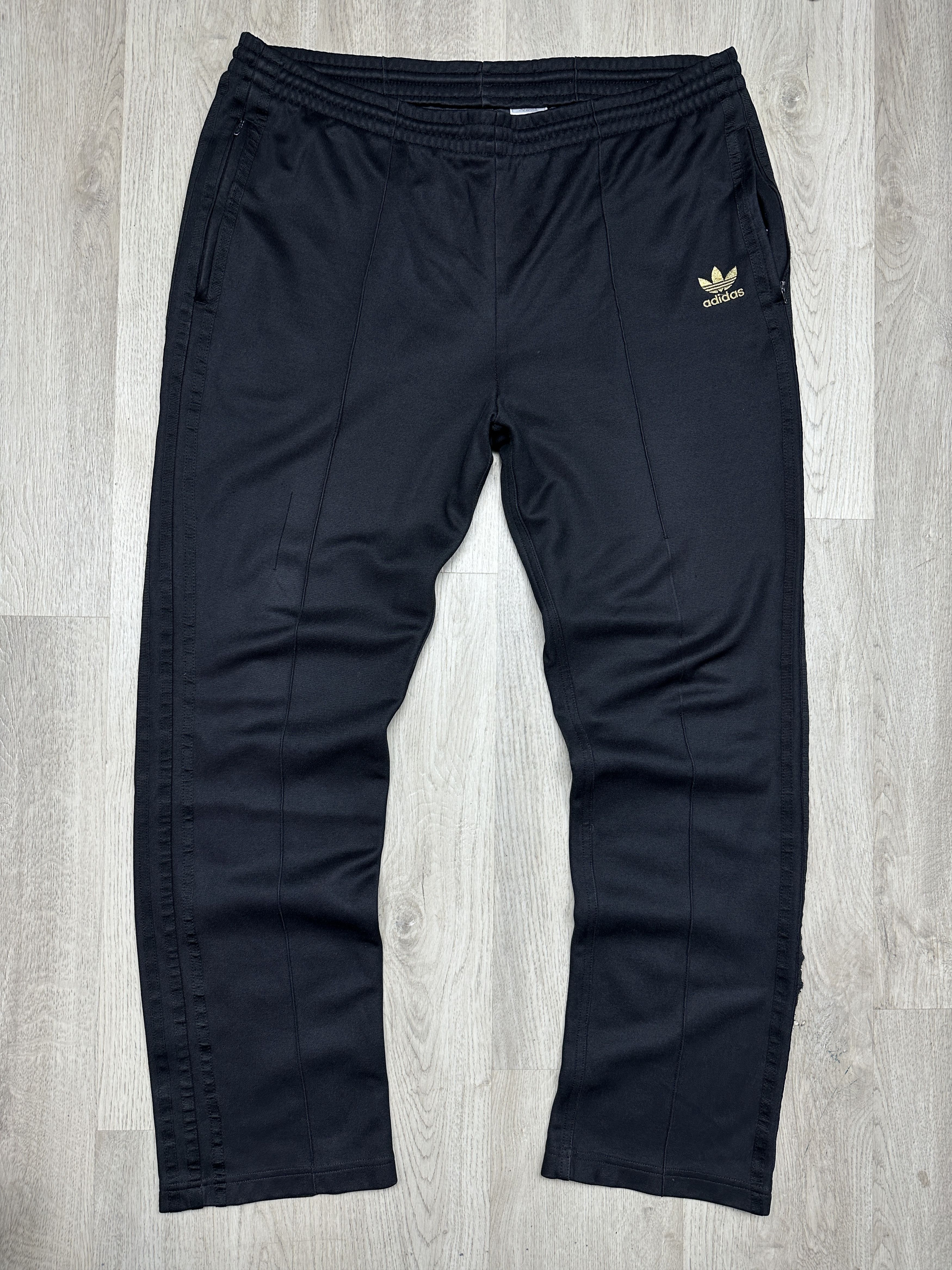 Adidas Adidas Vintage Mens Track Pants Size US 36 / EU 52 - 1 Thumbnail