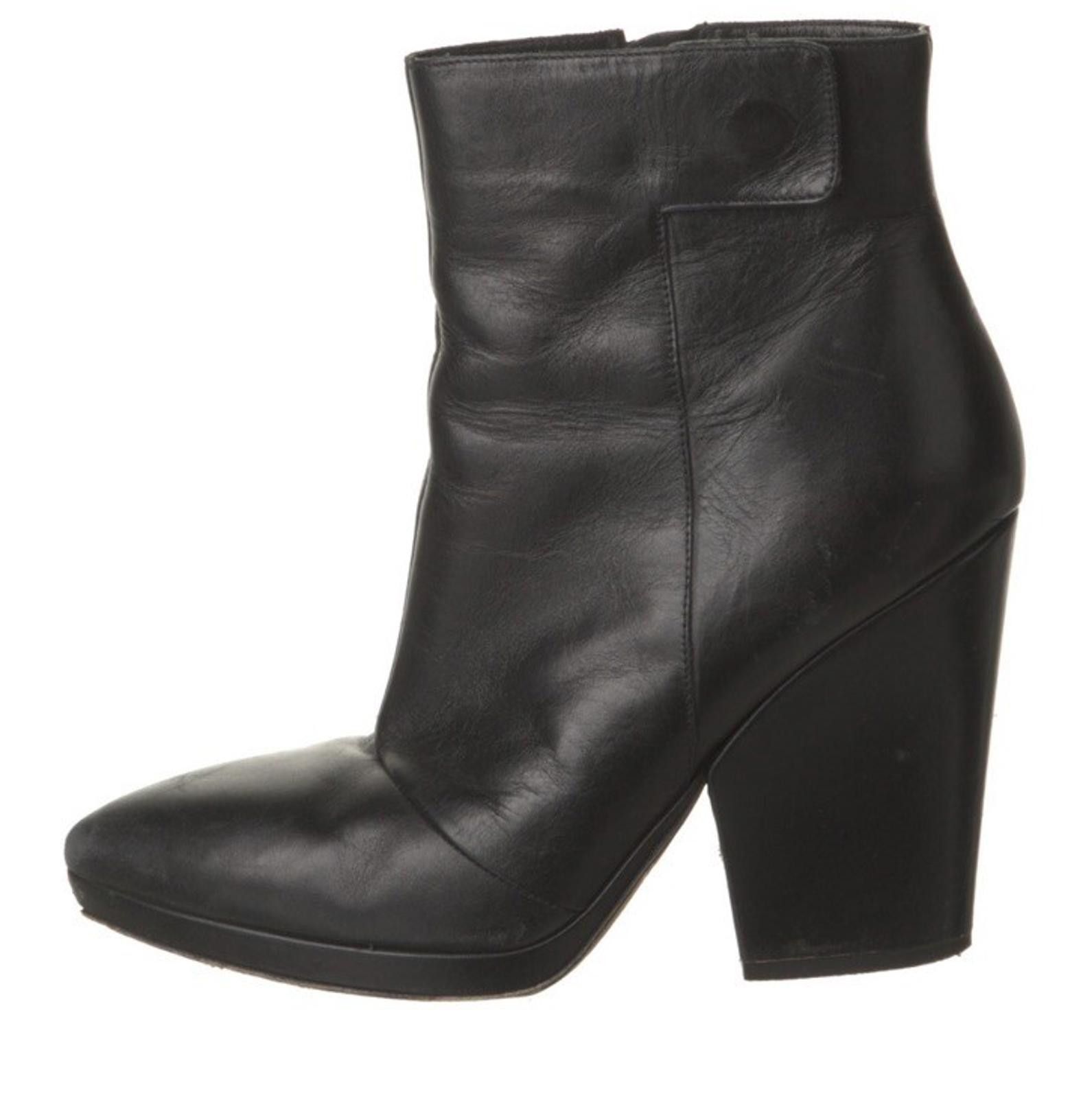 Versace Vince Black Women's Boots leather Sz7 /6.5 Usa Made In Italy Size US 7 / IT 37 - 5 Thumbnail