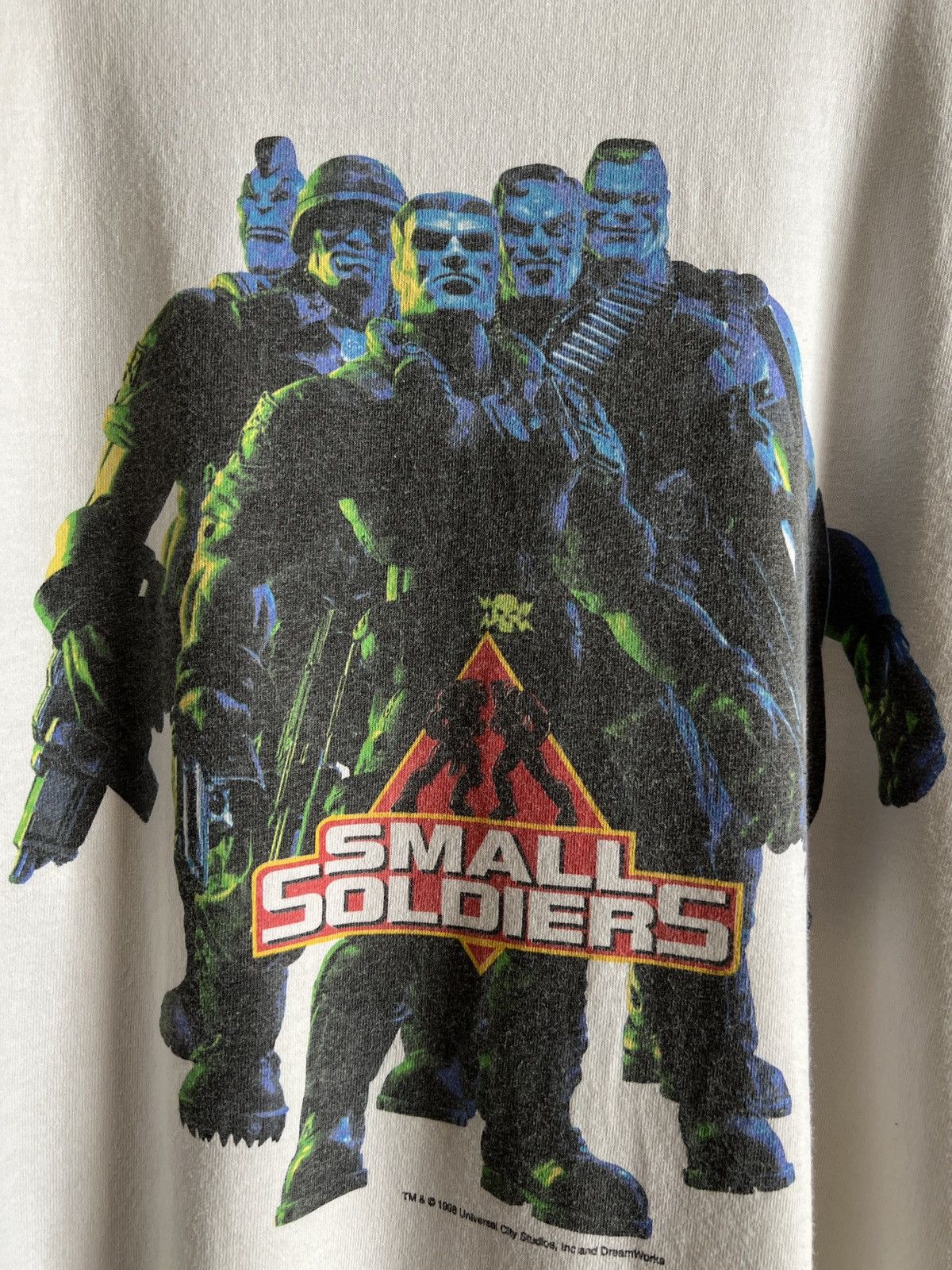 Universal Studios Vintage 1998 Small Soldier Movie Universial Studios Size US XL / EU 56 / 4 - 5 Thumbnail
