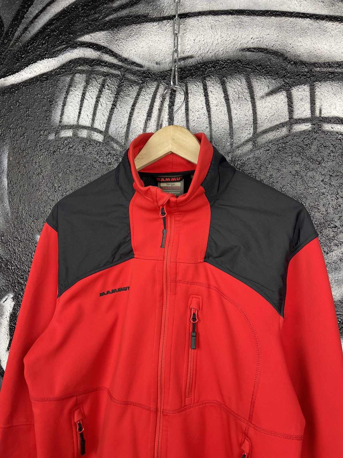 Mammut Mammut Outdoor Red Full Zip Windstoper Jacket Men’s Size Large Size US L / EU 52-54 / 3 - 2 Thumbnail