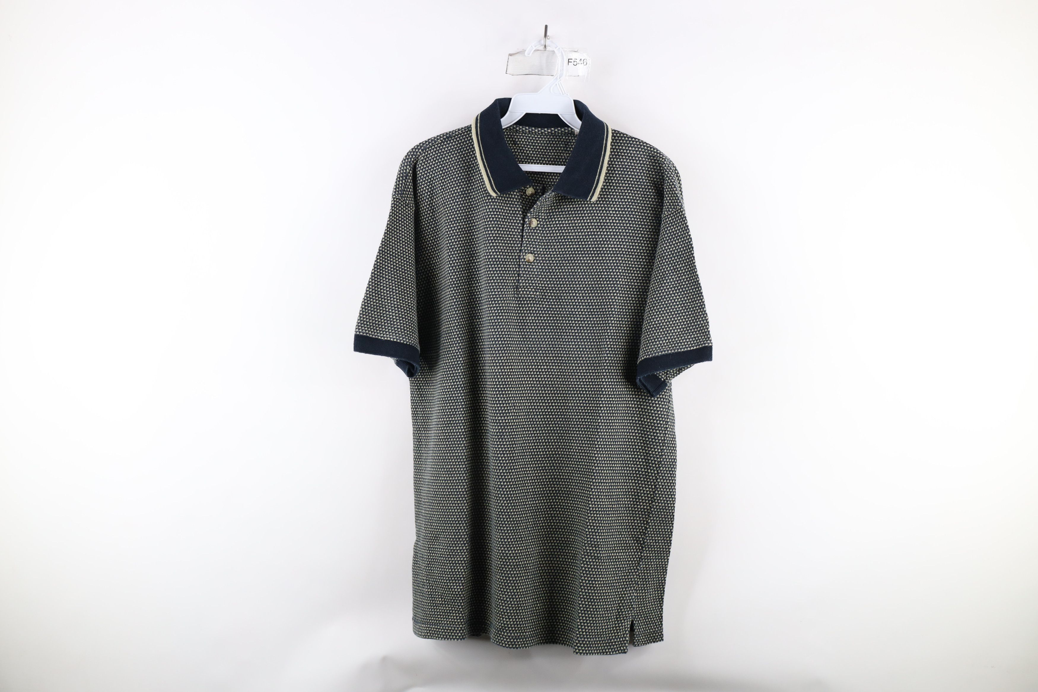 Vintage Vintage 90s Streetwear Triangle Collared Golf Polo Shirt Size US M / EU 48-50 / 2 - 1 Thumbnail