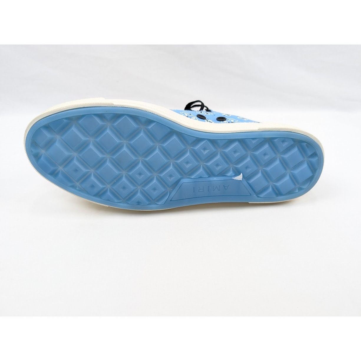 Amiri o1rshd1 Q:2 / Bandana Ma Court Hi-Top Sneakers Carolina Blue Size US 13 / EU 46 - 9 Thumbnail