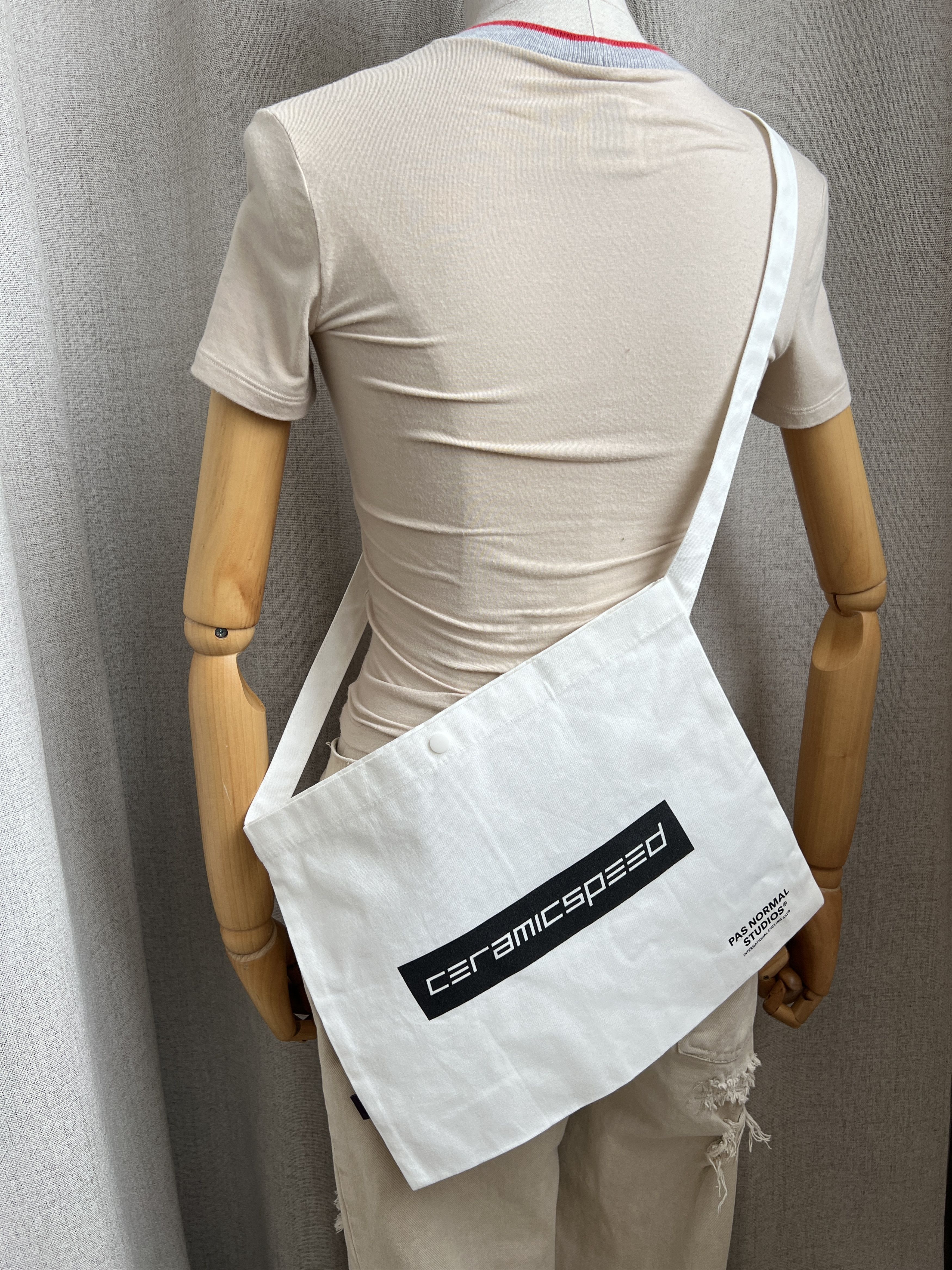 Pas Normal Studios Pass Normal Studios Off-race Shopper Bag Messenger Bag Size ONE SIZE - 4 Thumbnail