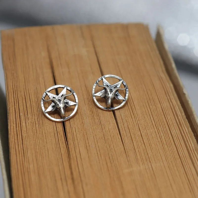 Jewelry × Vintage Vintage Devil Earrings Size ONE SIZE - 4 Thumbnail