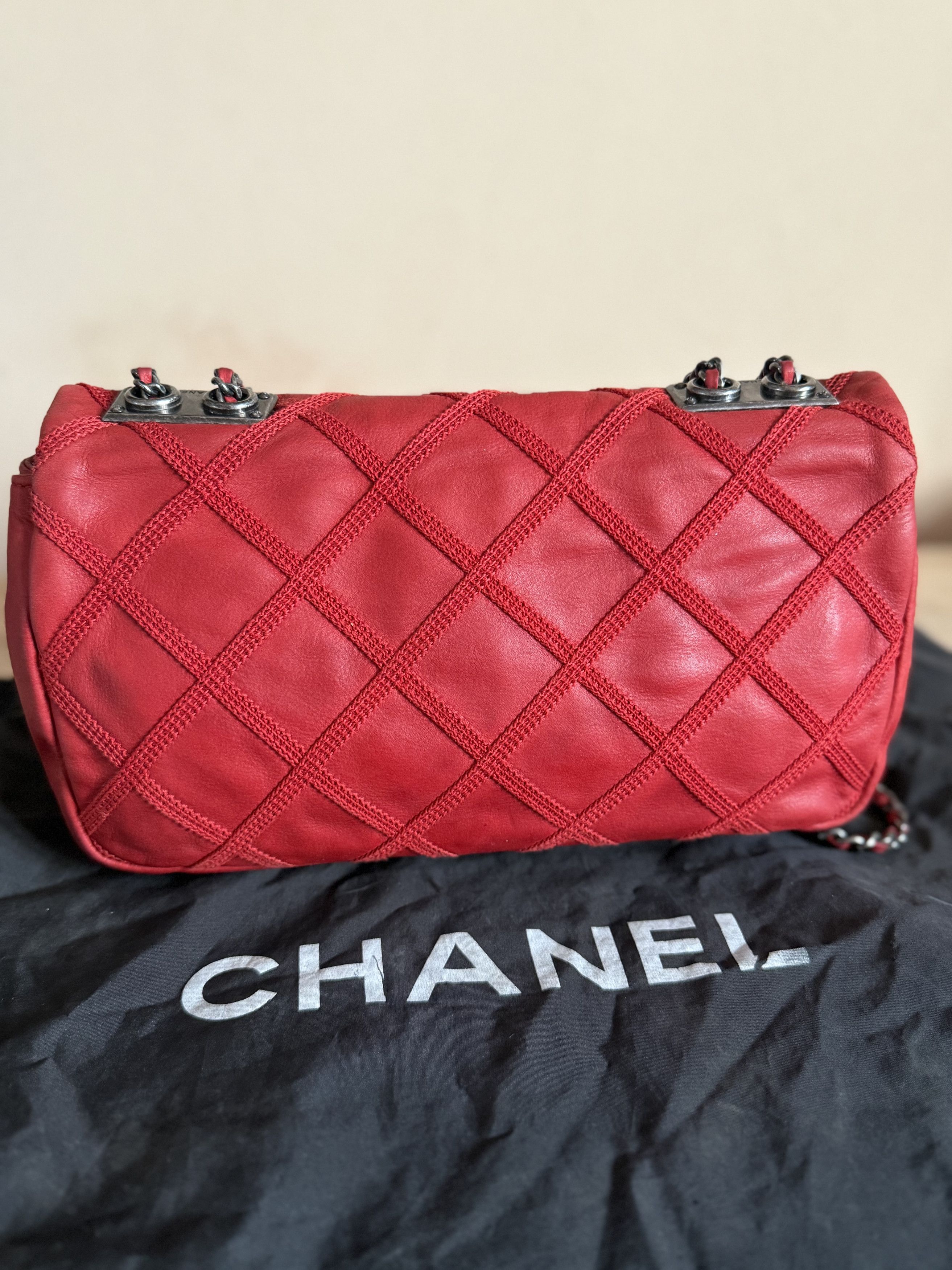 Chanel CHANEL Diamond Stitch Quilted Chain Flap Bag Red Calfskin Size ONE SIZE - 8 Thumbnail
