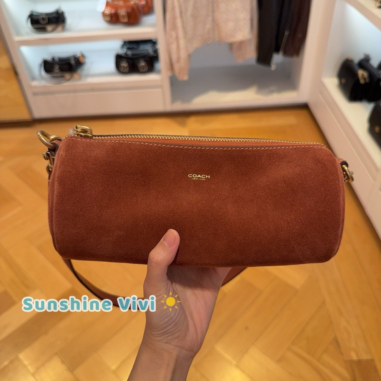 Coach NWT Coach Small Barrel Bag Clay Suede leather CDY81 Size ONE SIZE - 1 Thumbnail