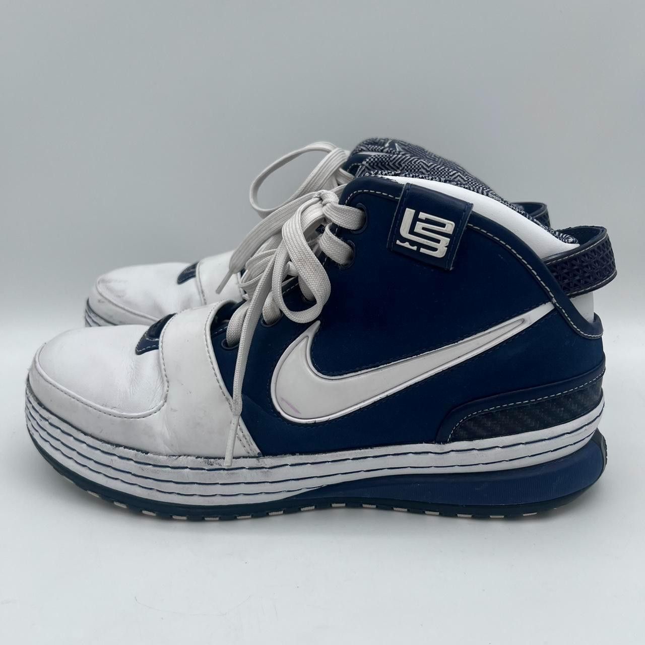 Nike Nike Air Zoom Lebron 6 Yankees Shoes US 7.5 LBJ 2008 Size US 7.5 / EU 40-41 - 2 Thumbnail