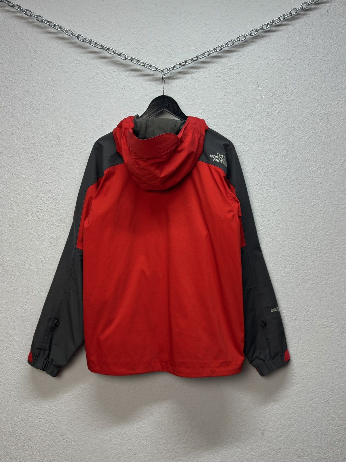 The North Face Vintage The north Face Gore-Tex Red Outdoor Arcteryx Style Size US M / EU 48-50 / 2 - 18 Thumbnail