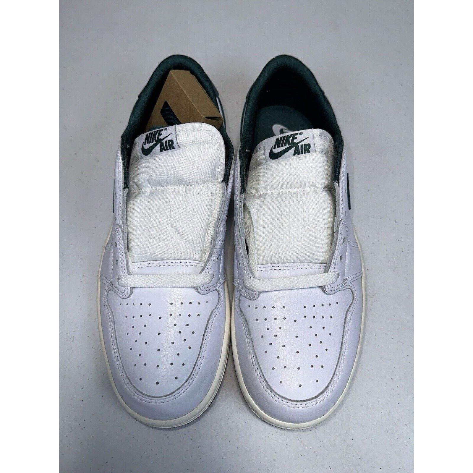 Nike DS 2024 Nike Air Jordan Retro 1 OG Low Sz 9.5/Men’s Sz 8 Size US 9.5 / IT 39.5 - 4 Thumbnail