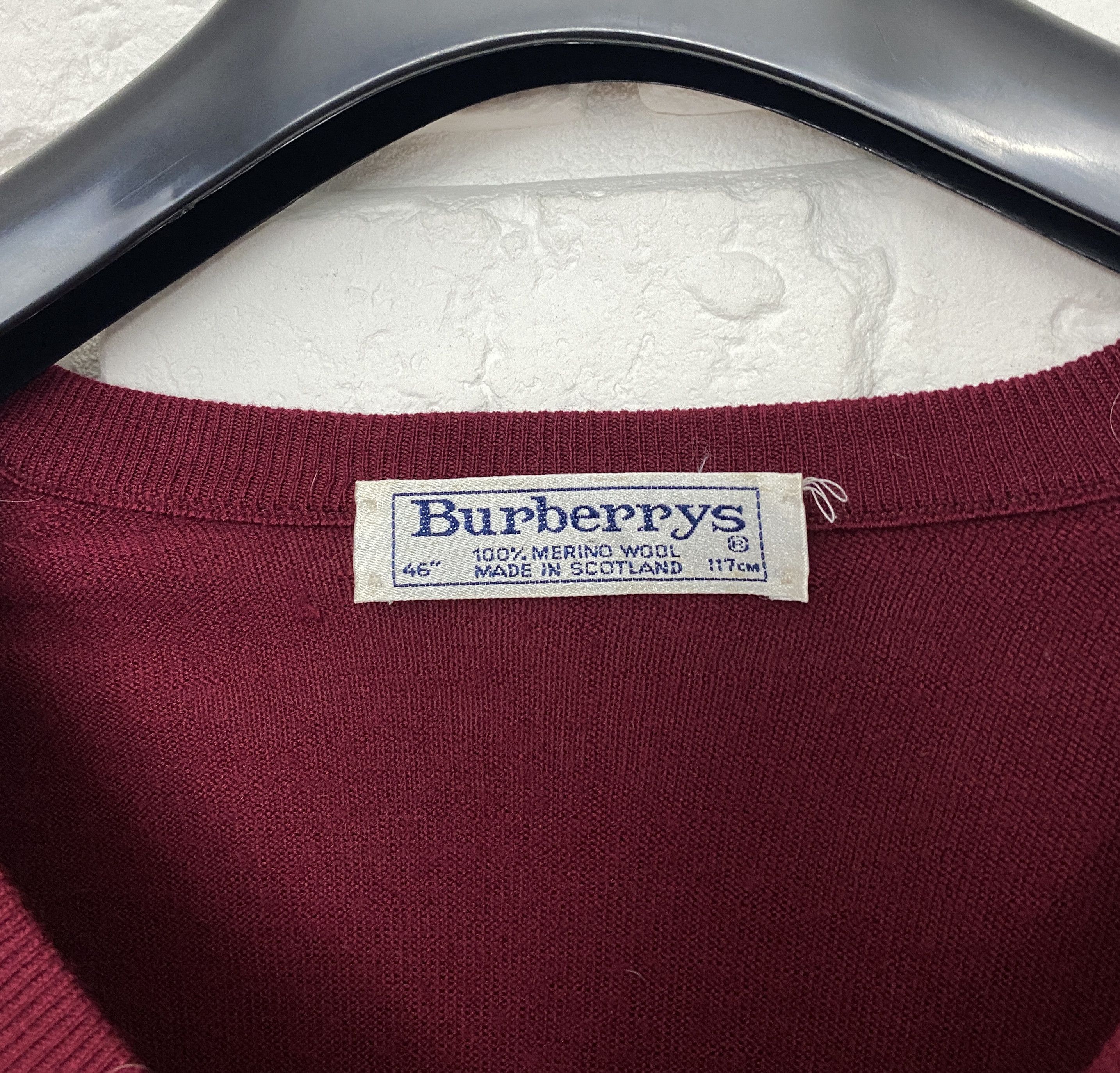 Burberry Burberrys Burberry Wool Sweater V-Neck Pullover Size 46" Size US XL / EU 56 / 4 - 4 Thumbnail