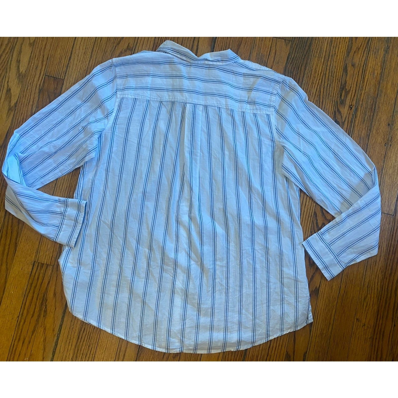 St. Johns Bay NWT St Johns Bay Button Up Stripe Shirt Womens XXLT Blue Size XXL / US 16-18 / IT 52-54 - 2 Thumbnail