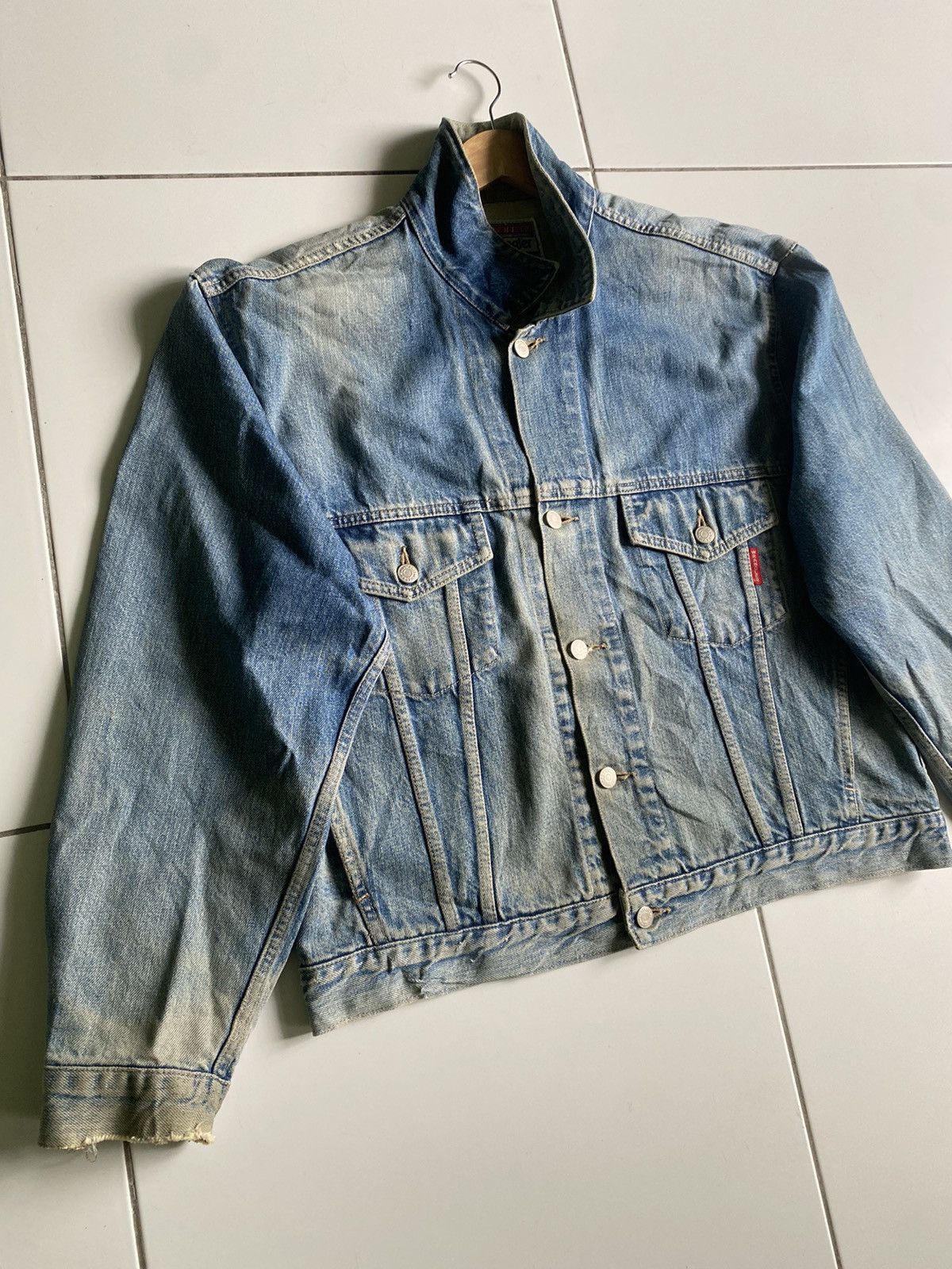 Wrangler Vintage Wrangler denim distressed Blue Jackets Size US L / EU 52-54 / 3 - 3 Thumbnail
