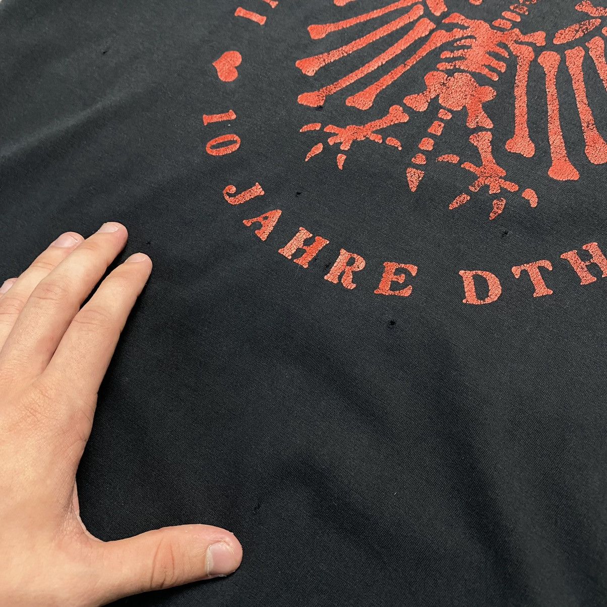 Band Tees Vintage Die Toten Hosen Distressed 90’s Rock band tee Size US XL / EU 56 / 4 - 12 Thumbnail