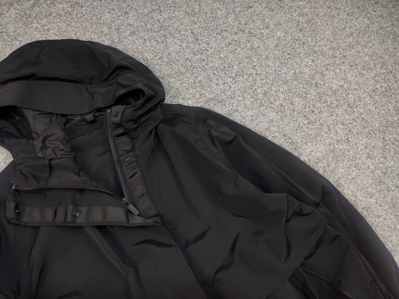 Lululemon LuluLemon Flower Patterned Hooded Parka Black Nylon Jacket Size L / US 10 / IT 46 - 9 Thumbnail