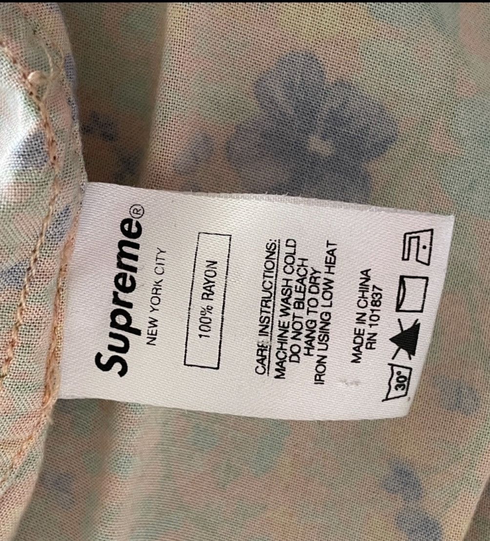 Supreme Supreme Rayon Floral Yellow Size US L / EU 52-54 / 3 - 5 Thumbnail