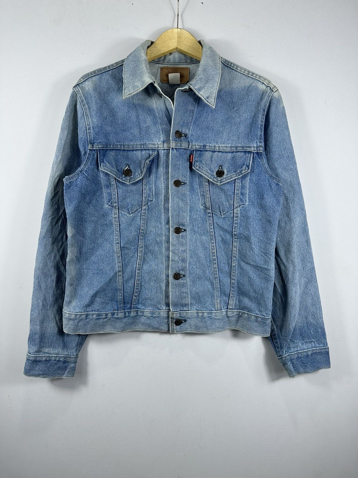 image of Distressed Denim x Levis vintage Levi’S Type 3 Trucker Denim Jacket Made In Usa, Men's (Size Large)