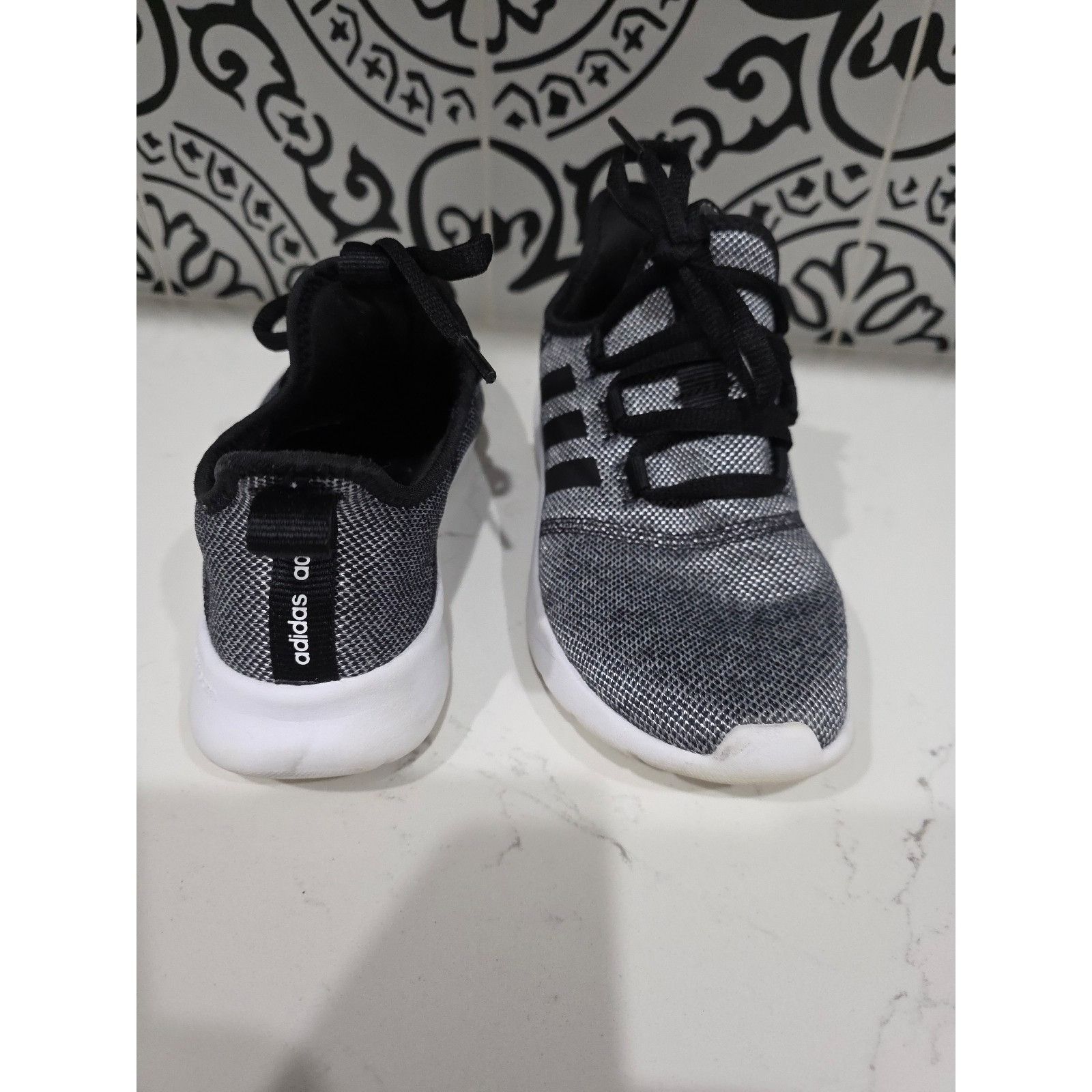 Adidas Adidas Women's size 6 Cloudfoam Pure 2.0 shoes in gray and b Size US 6 / IT 36 - 2 Thumbnail