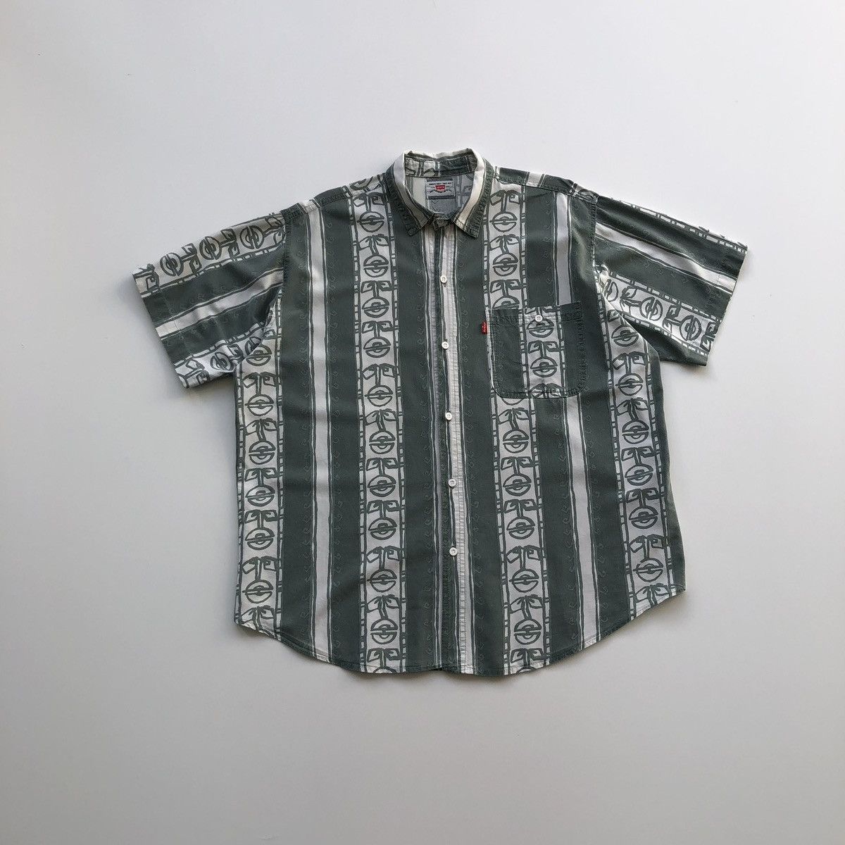 Levi's × Vintage Levi’s Hawaiian Printed Vintage Button Ups Shirt Green/White Size US L / EU 52-54 / 3 - 1 Thumbnail