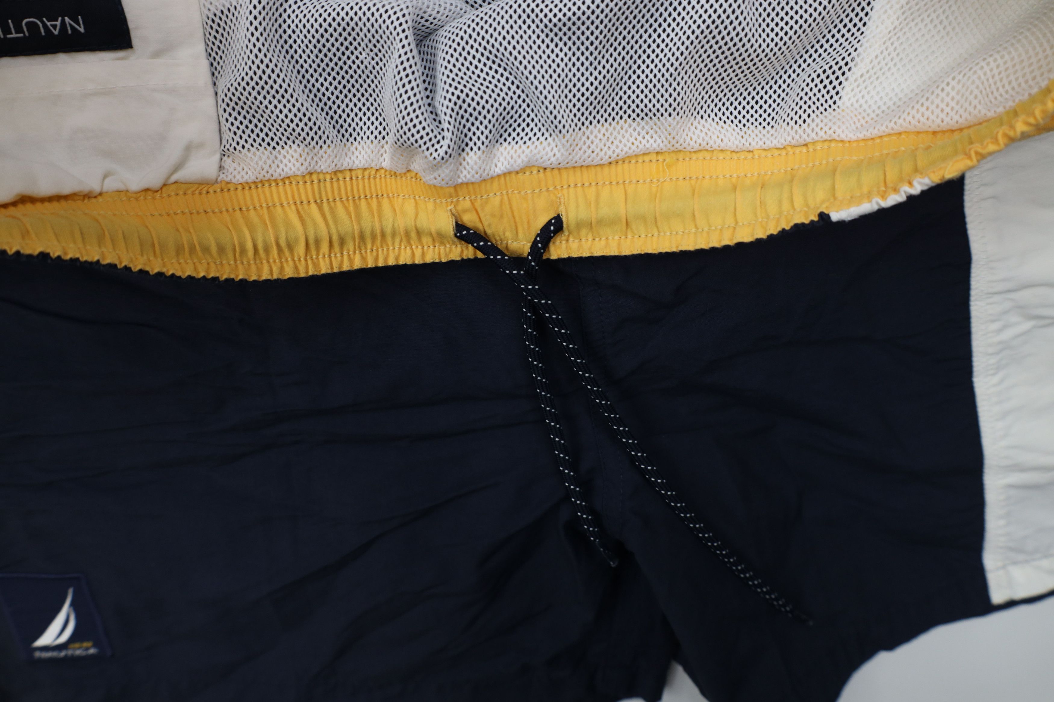 Nautica Vintage 90s Nautica Lined Above Knee Shorts Swim Trunks Size US 34 / EU 50 - 7 Thumbnail