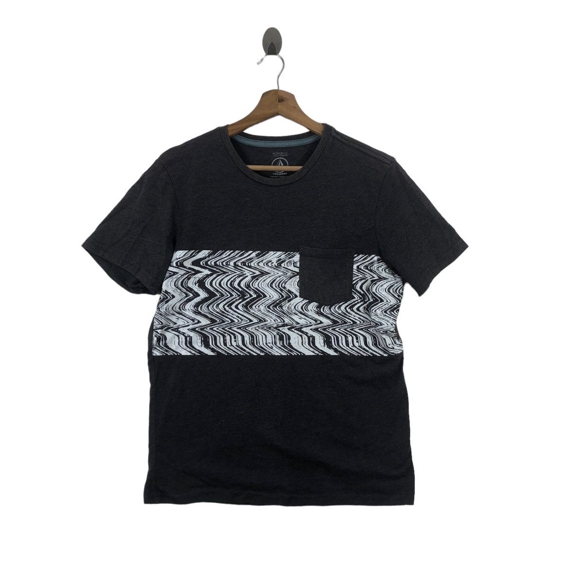 Volcom VOLCOM ABSTRACT ZEBRA Pattern Tee Shirt Top Skateboard Size US M / EU 48-50 / 2 - 1 Thumbnail
