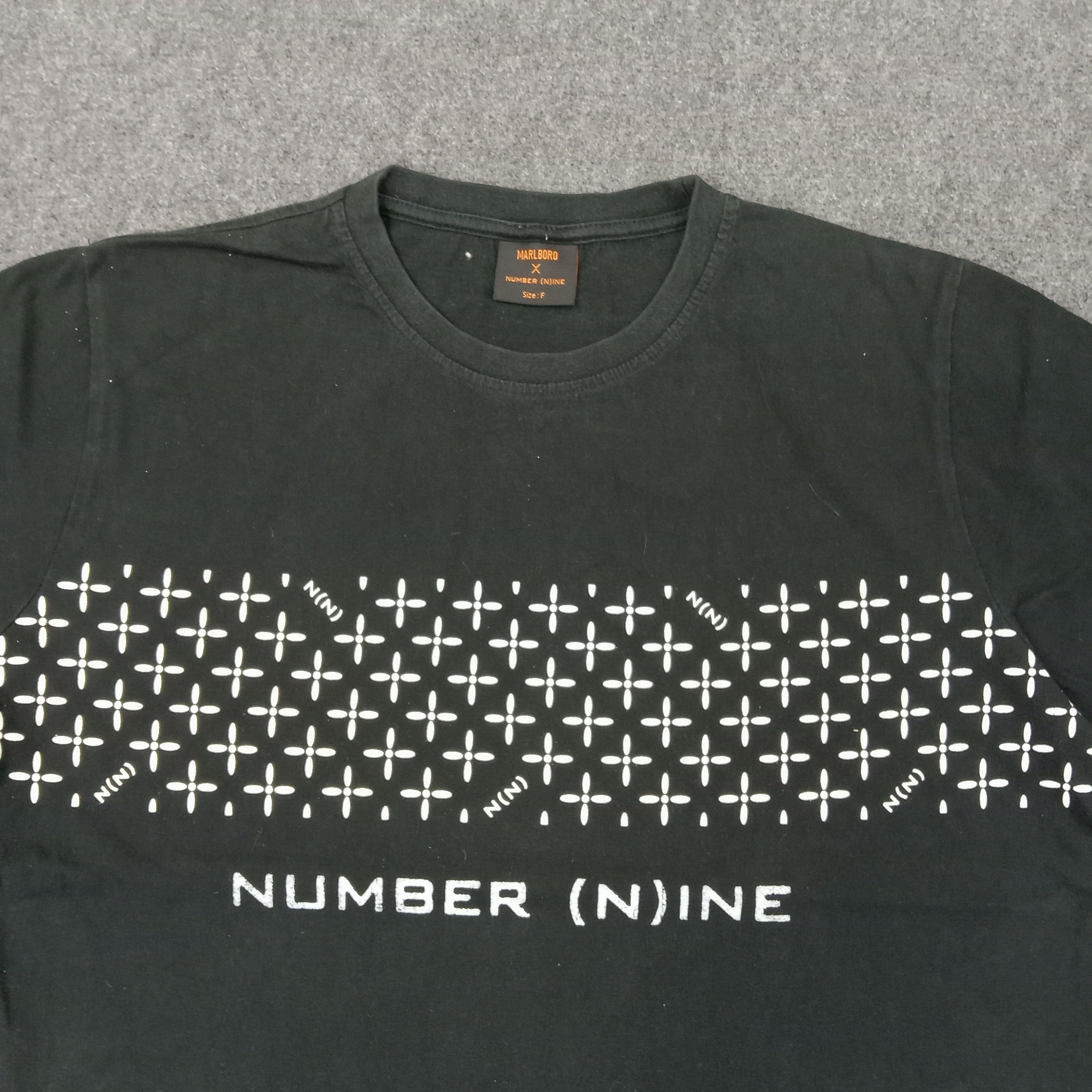 Number (N)ine Marlboro x Number Nine Japanese Brand Tshirt C249N40 Size US L / EU 52-54 / 3 - 2 Thumbnail