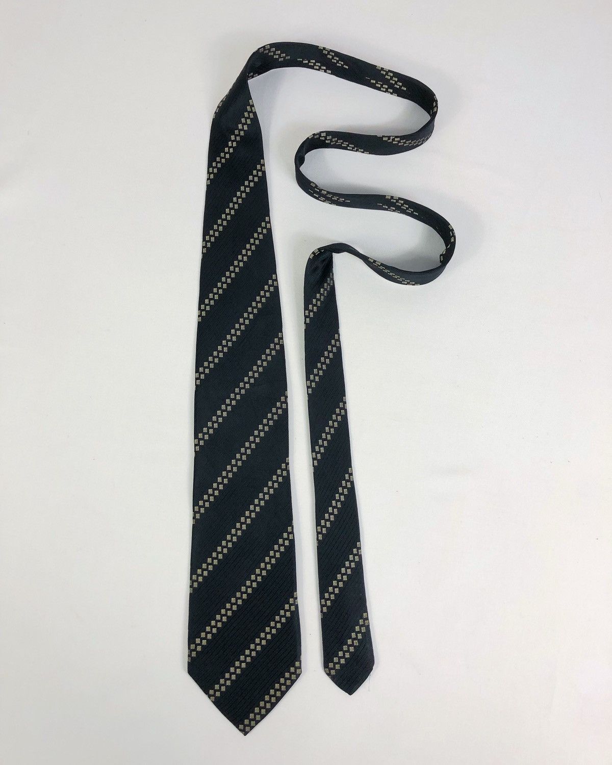 Yves Saint Laurent Rare Vintage Yves Saint Laurent YSL Silk Tie Size ONE SIZE - 2 Thumbnail