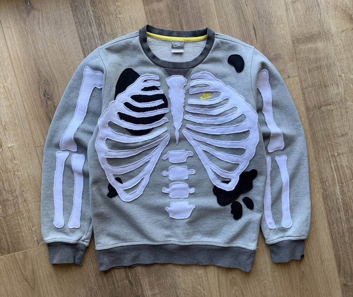 Nike Vintage Nike Skeleton big logo sweatshirt Size US S / EU 44-46 / 1 - 1 Thumbnail