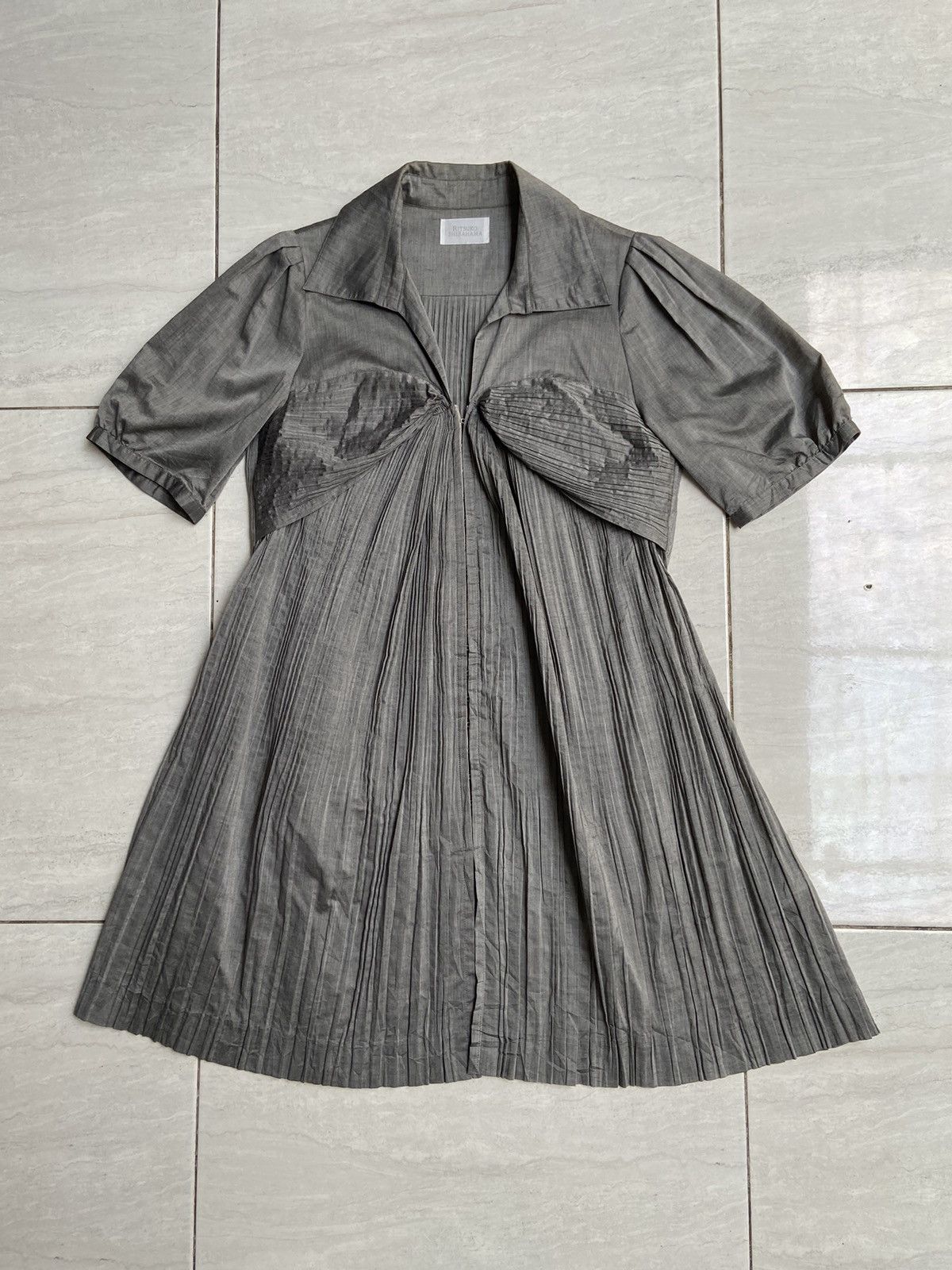 Issey Miyake RITSUKO SHIRAHAMA Grey T-shirt Size XS / US 0-2 / IT 36-38 - 1 Thumbnail