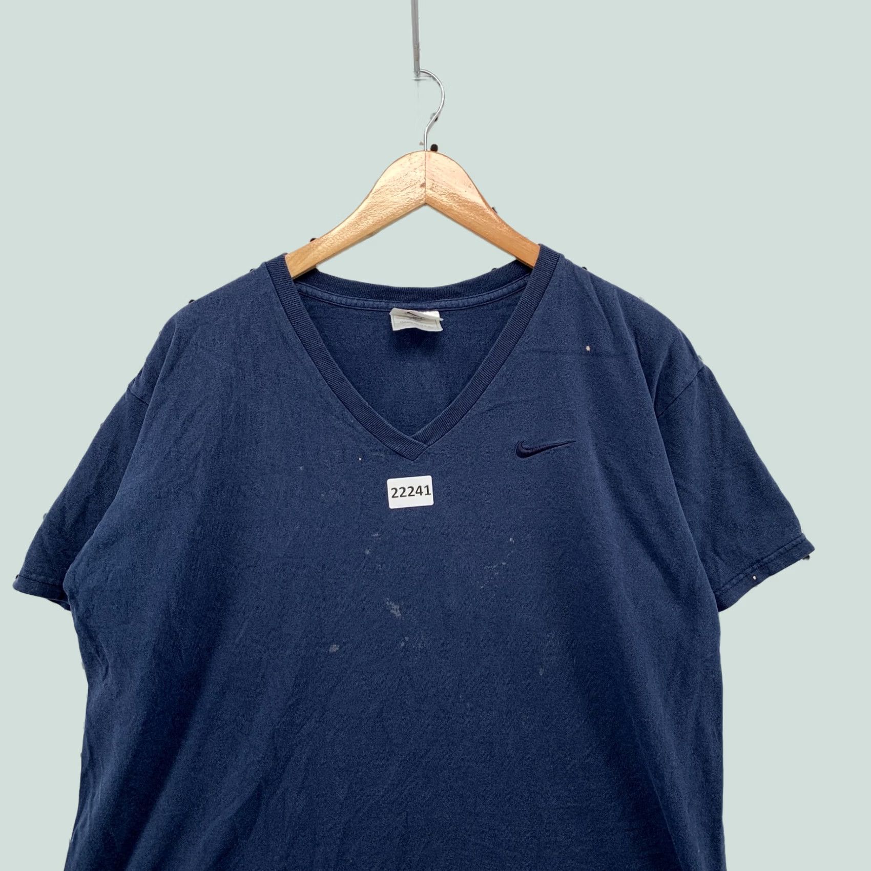 Nike VINTAGE Nike Shirt Navy Blue Embroidered Swoosh Adult Large 22.5x27 90s Shirt Mens Size US L / EU 52-54 / 3 - 1 Thumbnail