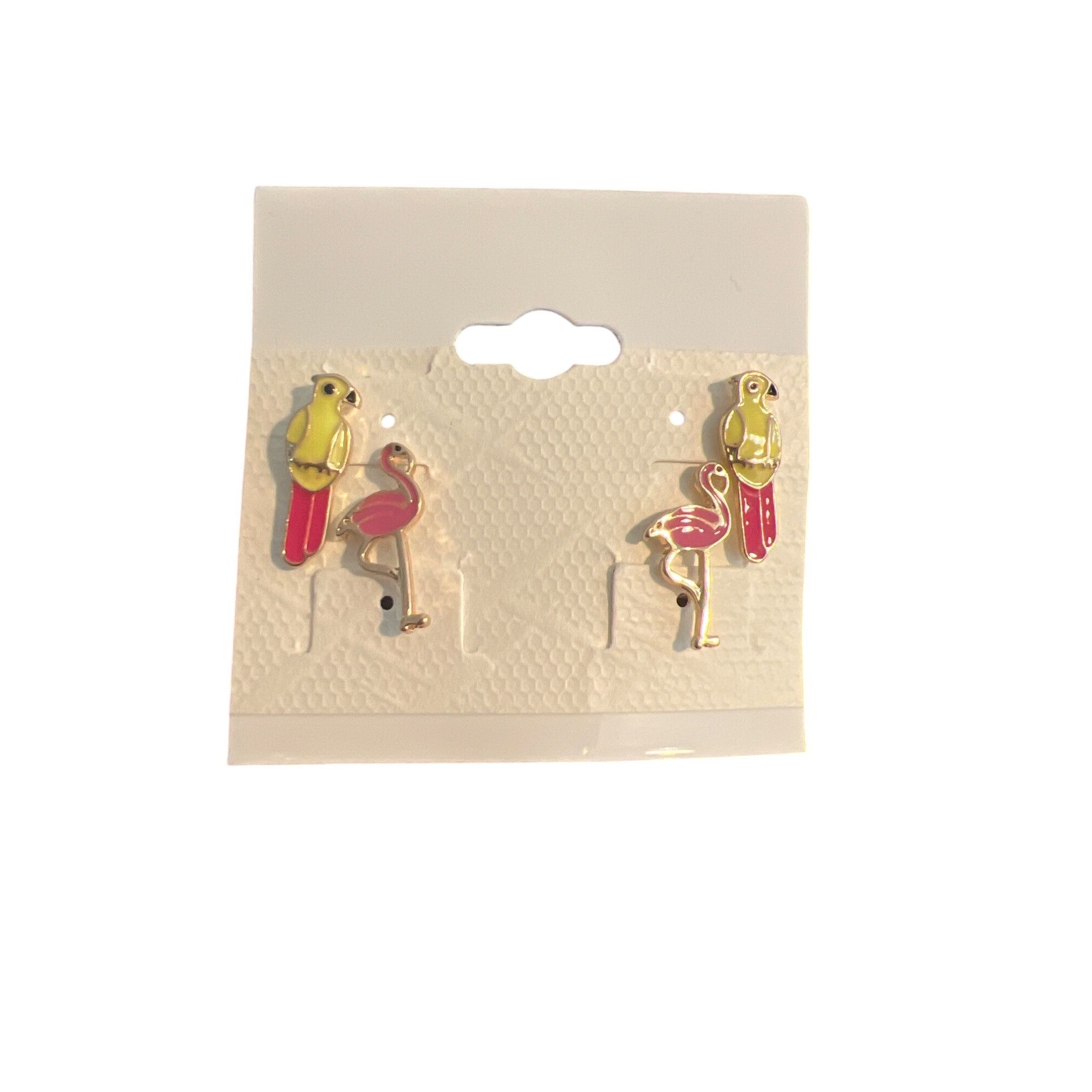 Other 2 Pair Bird Stud Earrings Flamingo Parrot Gold Tone Enamel P Size ONE SIZE - 1 Thumbnail