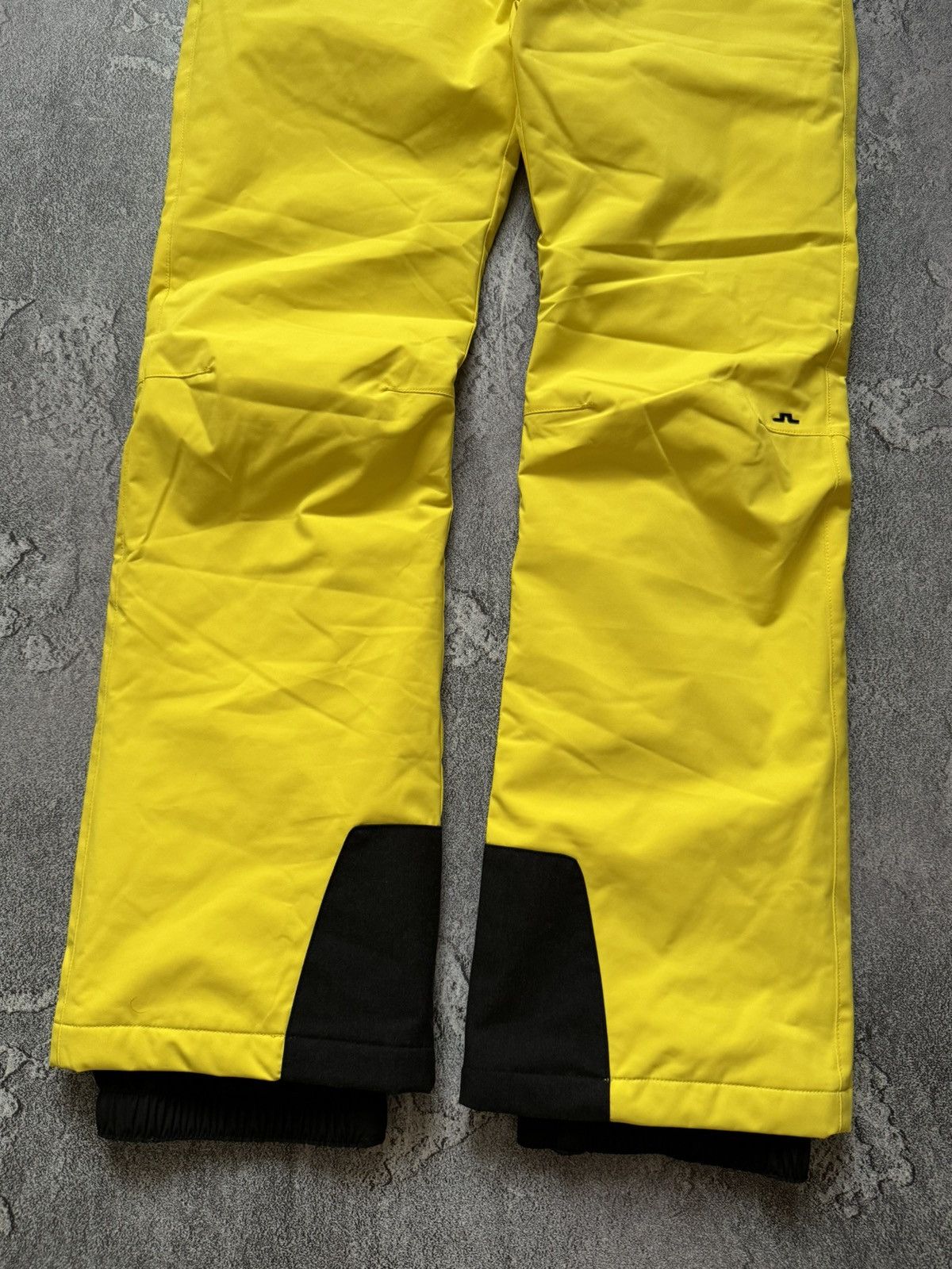 J.Lindeberg J.lindeberg L Wmn Tracy ski pant SWPA02241 trouser snowboard Size 27" / US 4 / IT 40 - 9 Thumbnail
