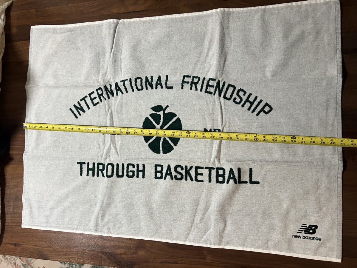 Aime Leon Dore Aimé Leon Dore ALD / New Balance SONNY NY Towel 41" x 27.5" Size ONE SIZE - 3 Thumbnail