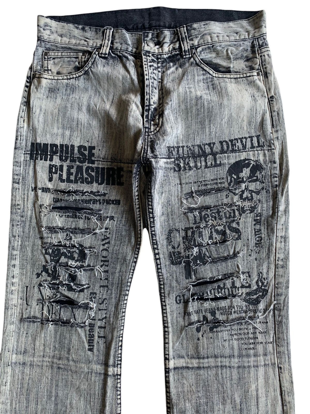 Tornado Mart FLARE IMPULSE PLEASURE FUNNY DEVIL SKULL RUSTY PUNK STYLE ☠️ Size US 33 - 6 Thumbnail
