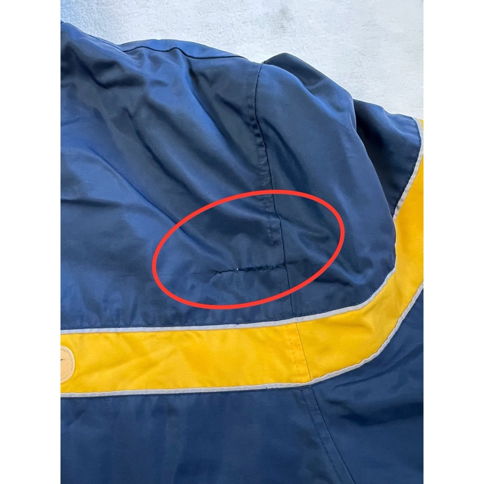 Nike Vintage Nike Reversible Jacket Size Large Blue Yellow Fleece Size US L / EU 52-54 / 3 - 9 Thumbnail