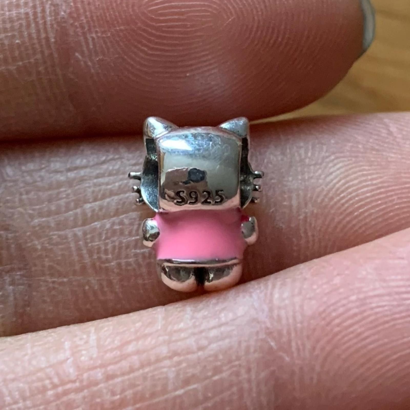 Designer NWOT Hello Kitty Charm Sterling Silver 925 Size ONE SIZE - 4 Thumbnail
