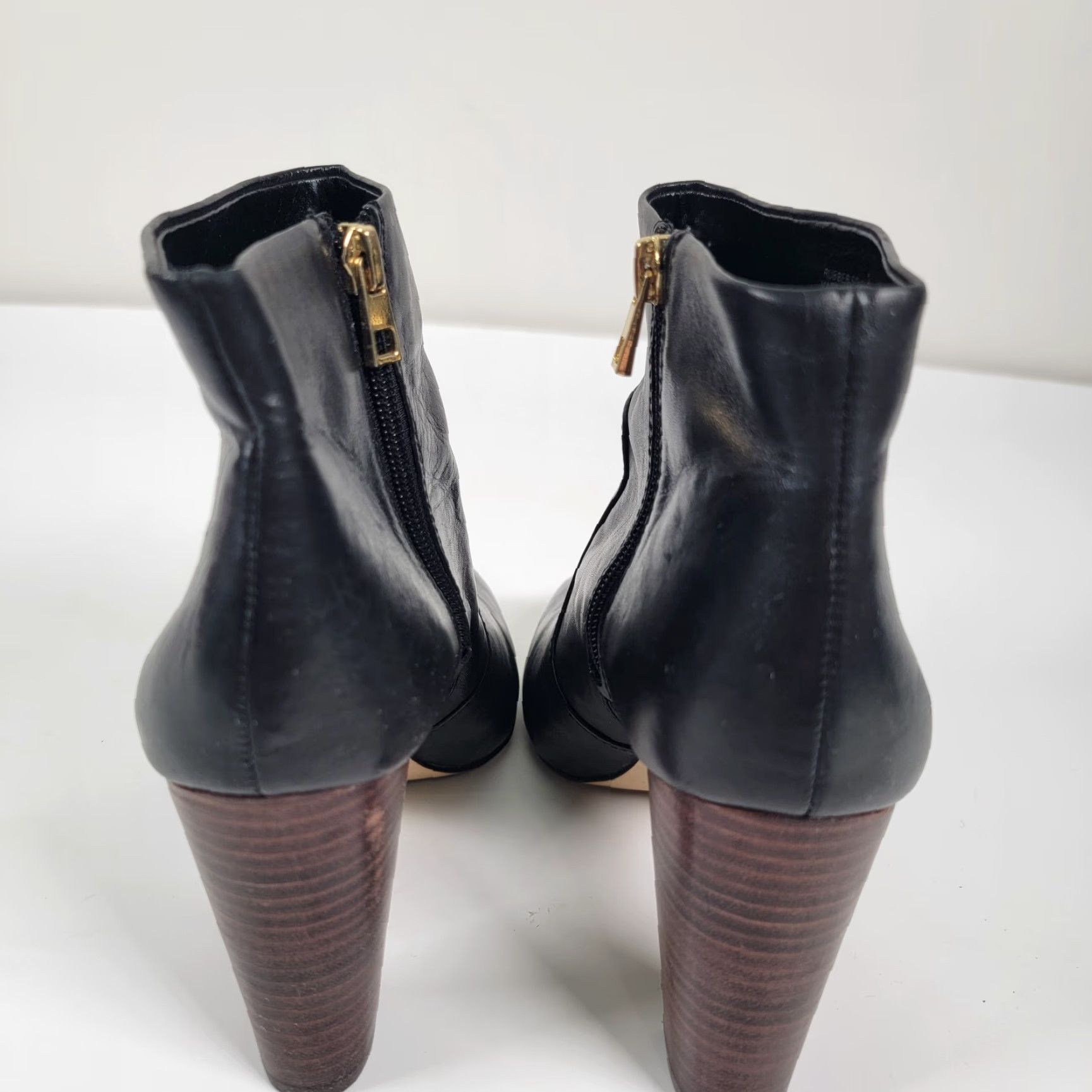 Ann Taylor ANN TAYLOR Womens Size 9M Black Leather Zip Ankle Bootie 3" Heels Boots Block Heel Casual Formal Party/Cocktail Size US 9 / IT 39 - 3 Thumbnail