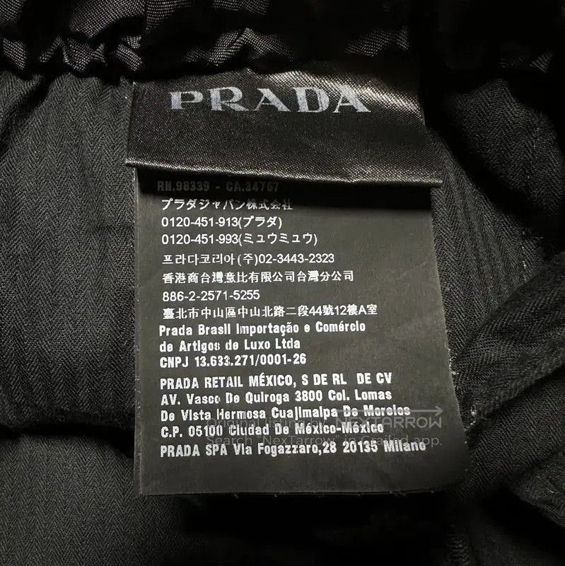 Prada Prada Black Nylon Casual Pants. Size US 31 - 6 Thumbnail