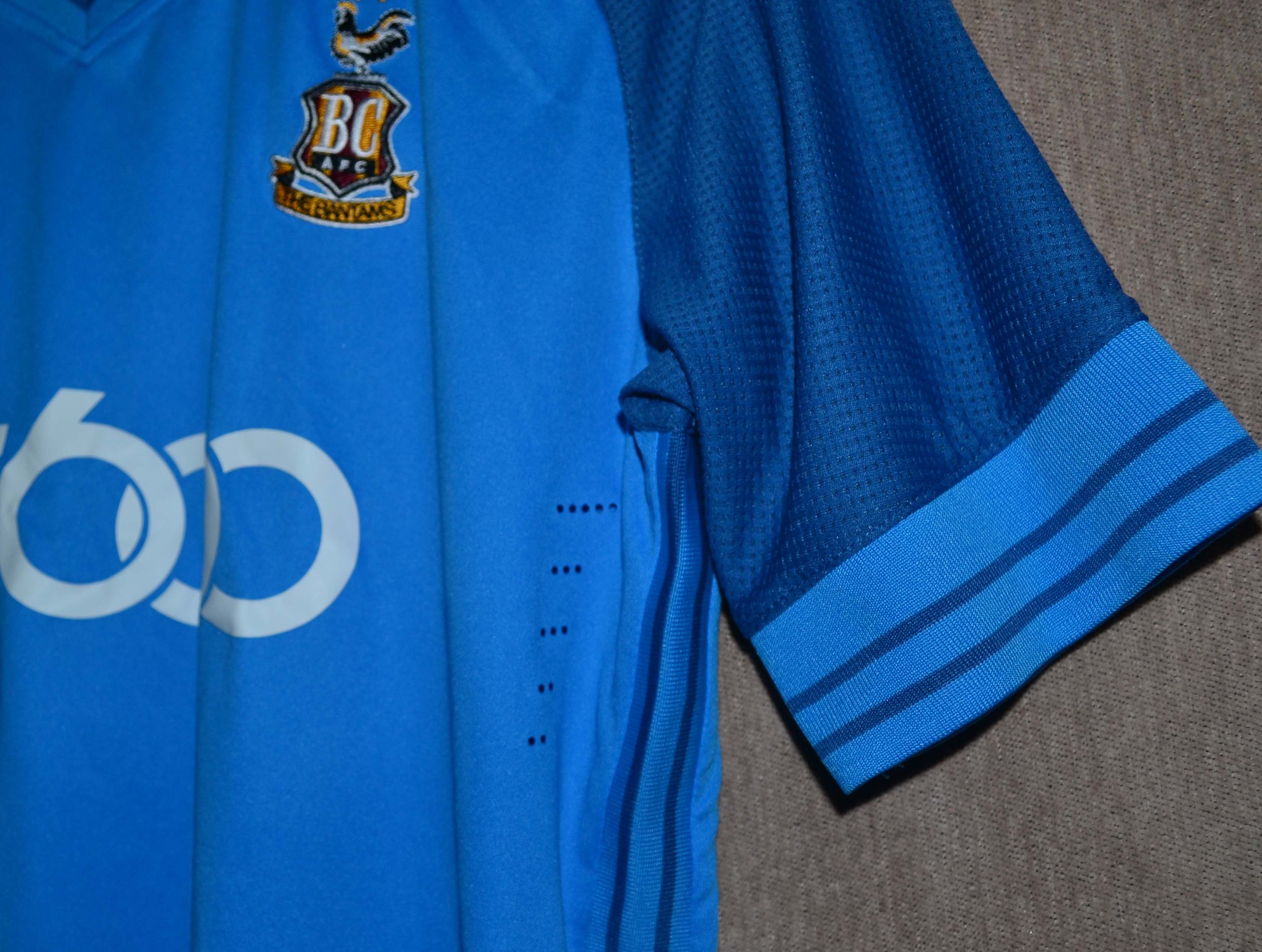Other Bradford City FC 2018 2019 Away T-shirt Jersey Avec Size US M / EU 48-50 / 2 - 5 Thumbnail