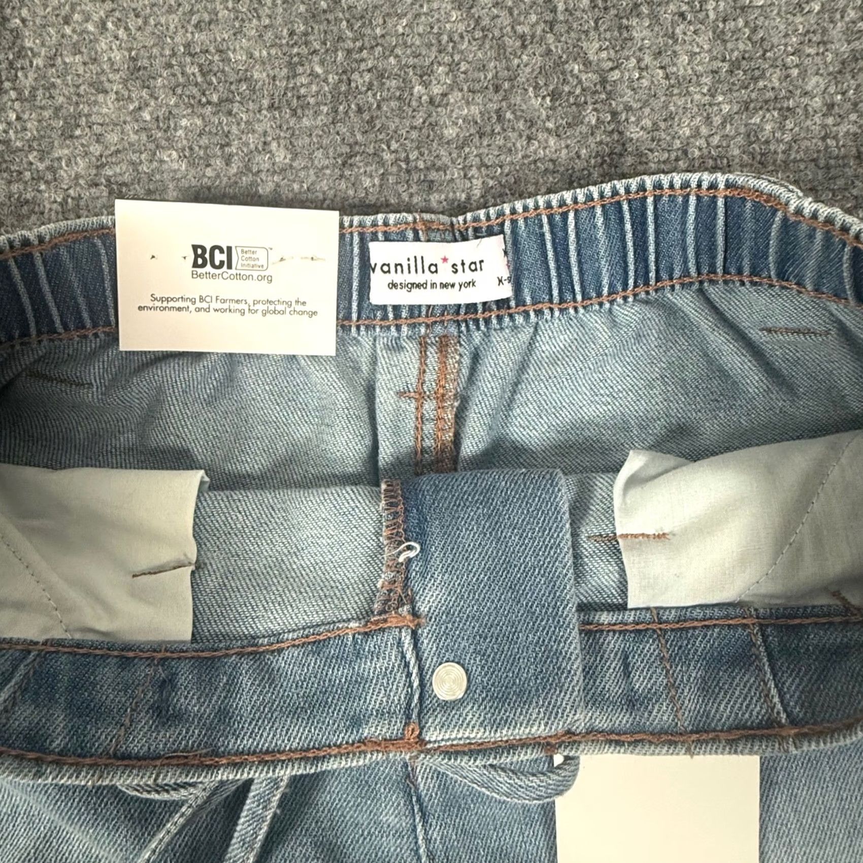 Vintage Vanilla Star Cargo Shorts Denim Light Wash Drawstring Waist Pockets XS Women Regular Denim Cotton Blend Casual Summer Travel Size 26" / US 2 / IT 38 - 3 Thumbnail