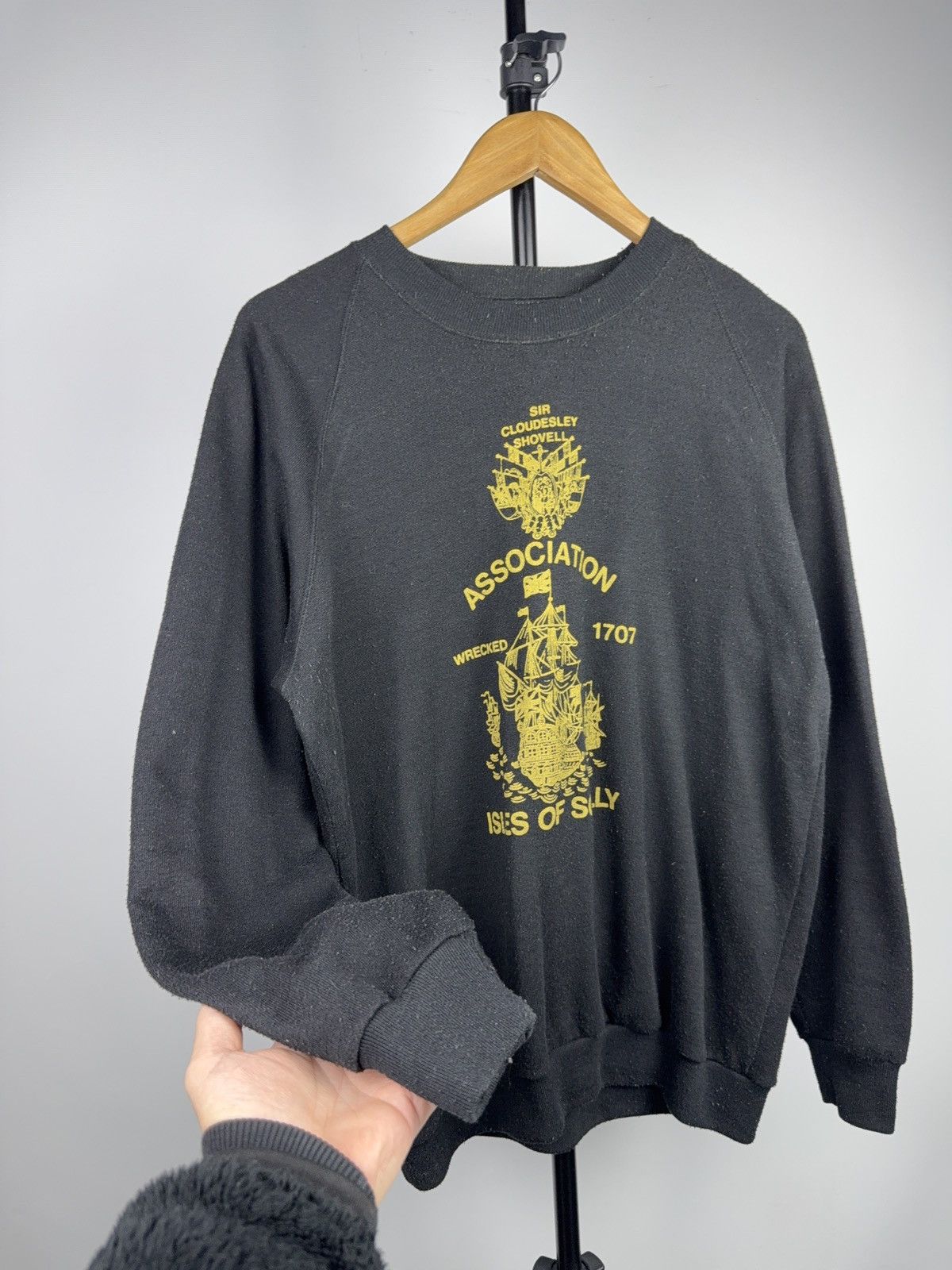 Vintage 80s Vintage UK Ship Crewneck 1707 Isles of Scilly Raglan Size US L / EU 52-54 / 3 - 4 Thumbnail